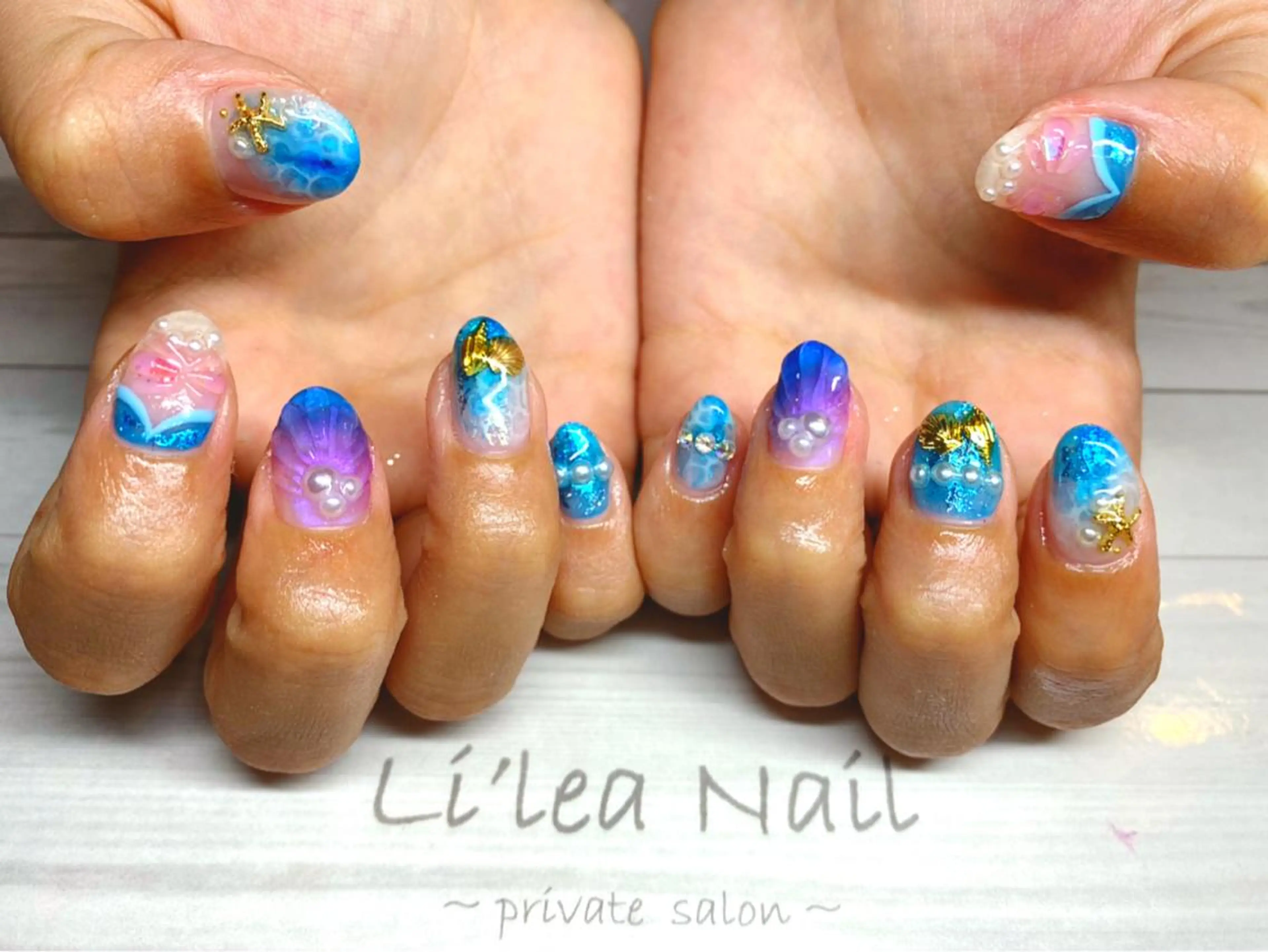 ネイル Li'leaNail AINAのネイルデザイン