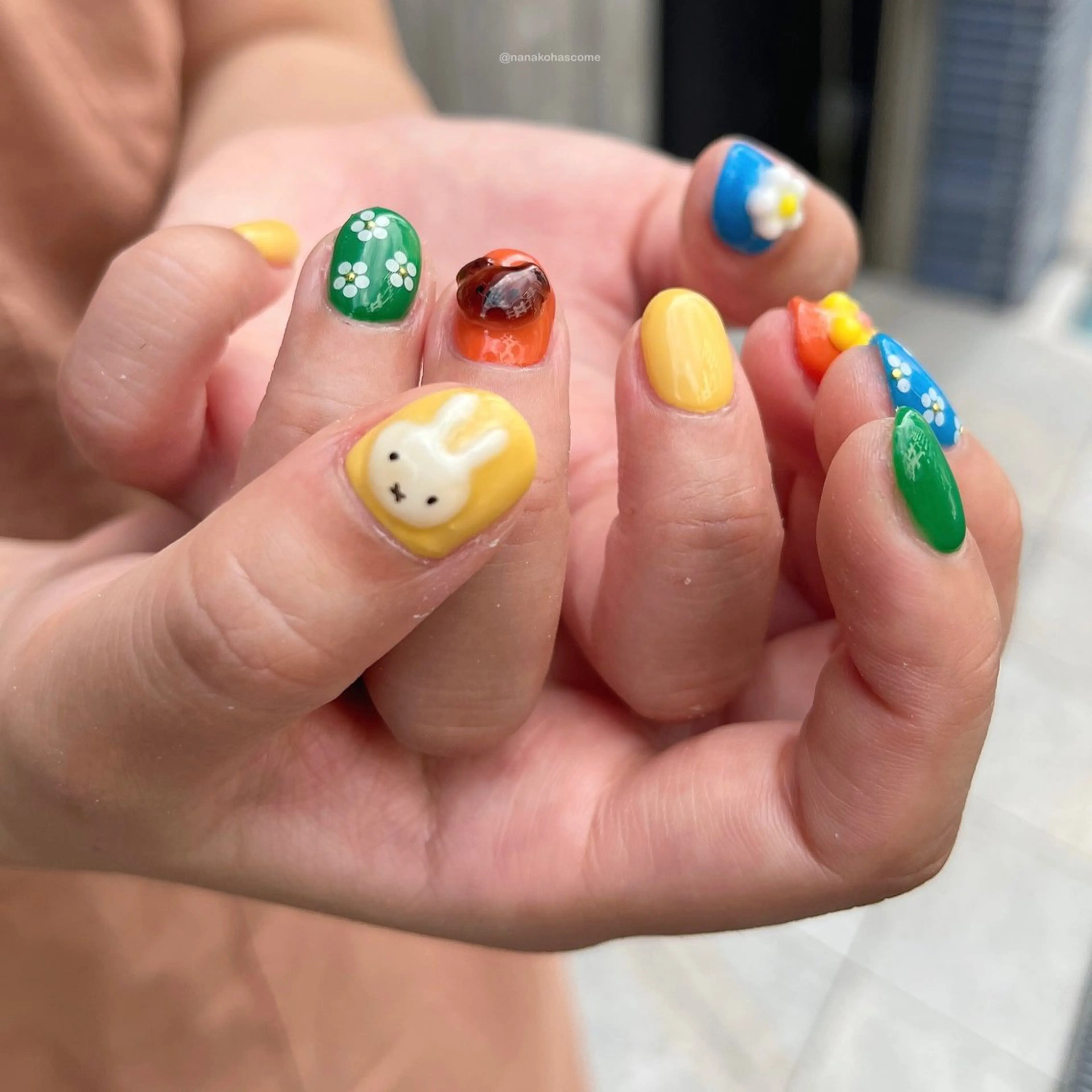 ネイル ハンドネイル VECHIC所属・abe nanakoのネイルデザイン