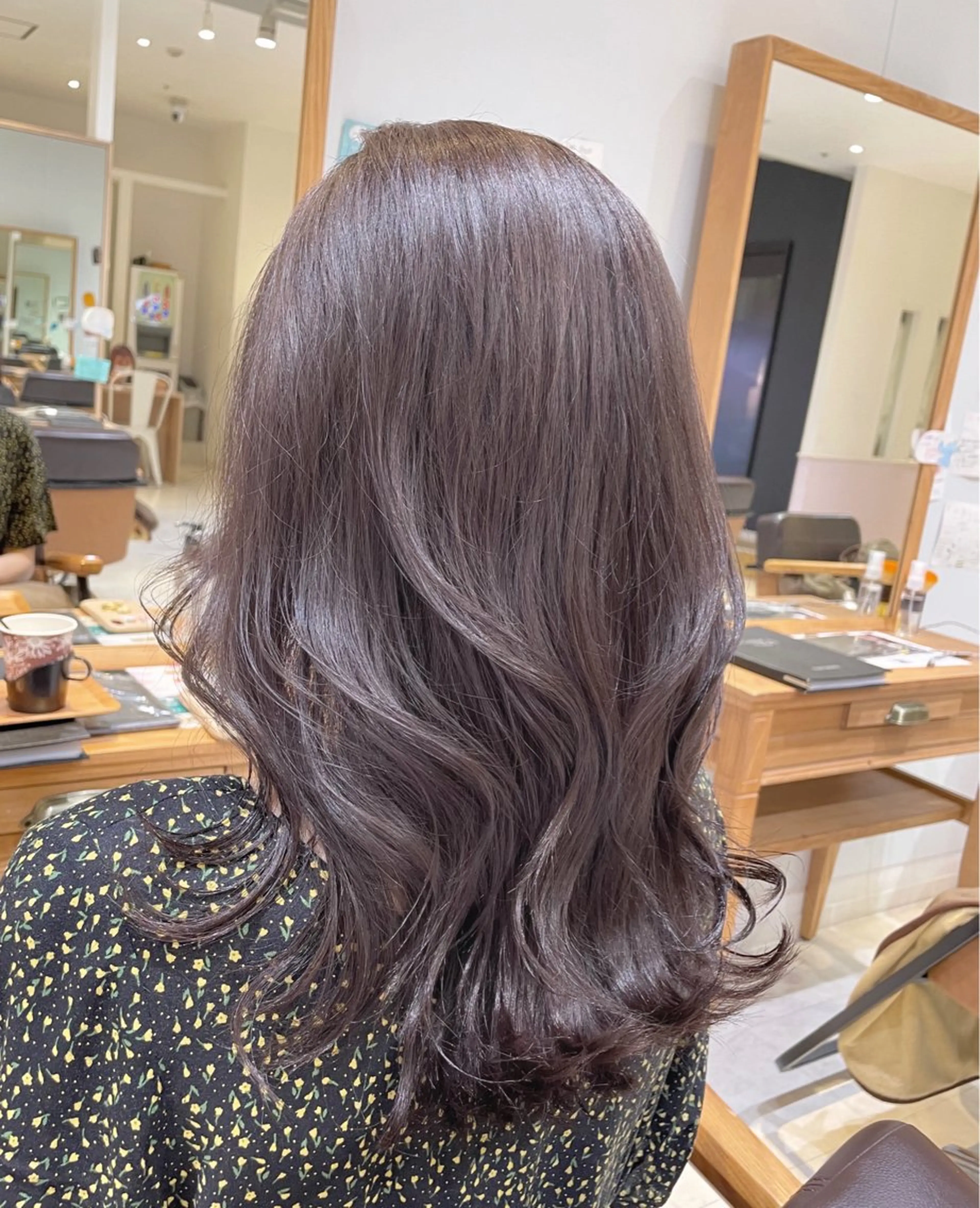 ミディアム カラー 心斎橋/ブリーチなし 髪質改善/レイヤーのヘアスタイル