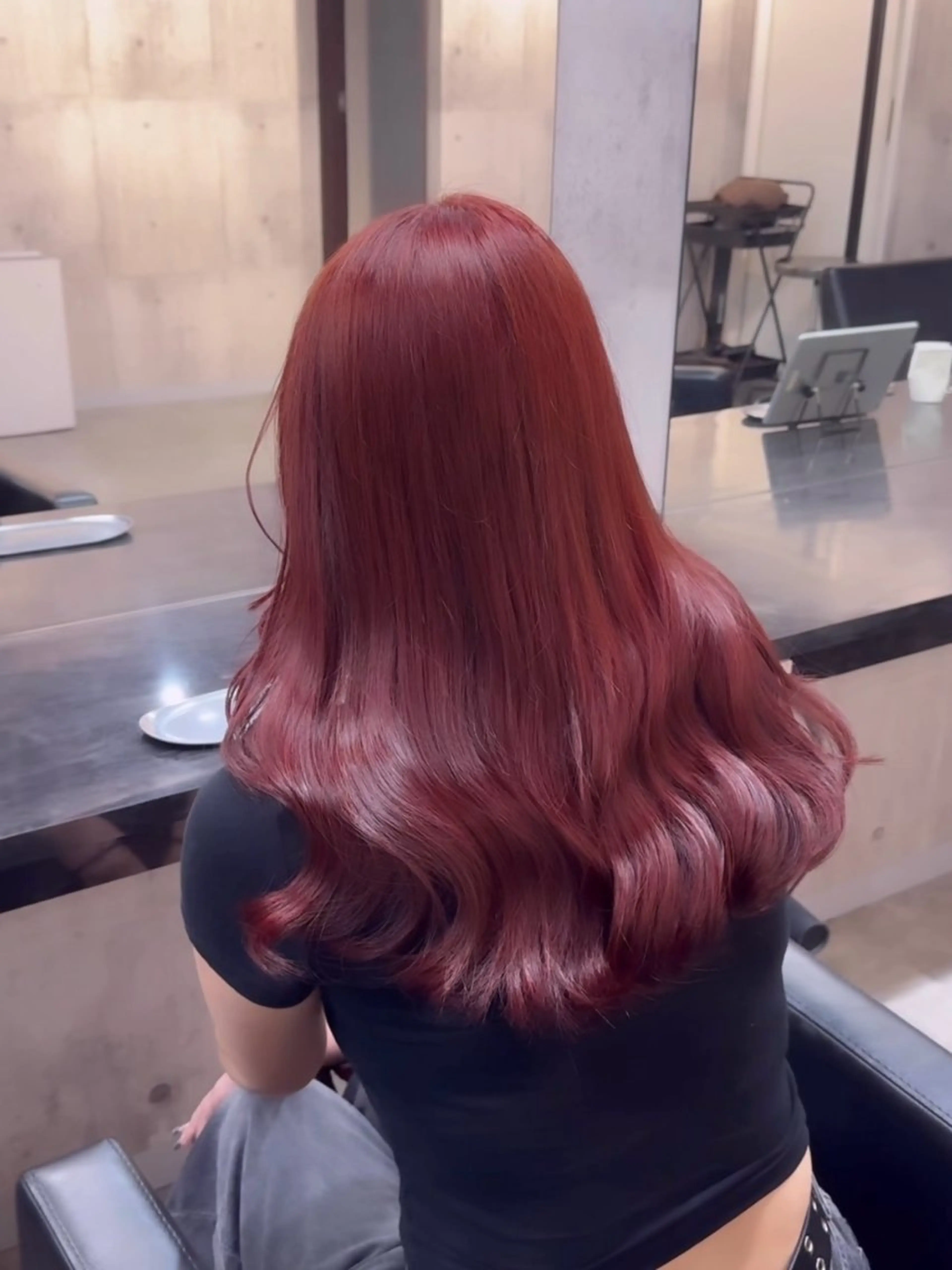 カラー レッドカラー 心斎橋ハイトーン特化 midori🍀のヘアスタイル