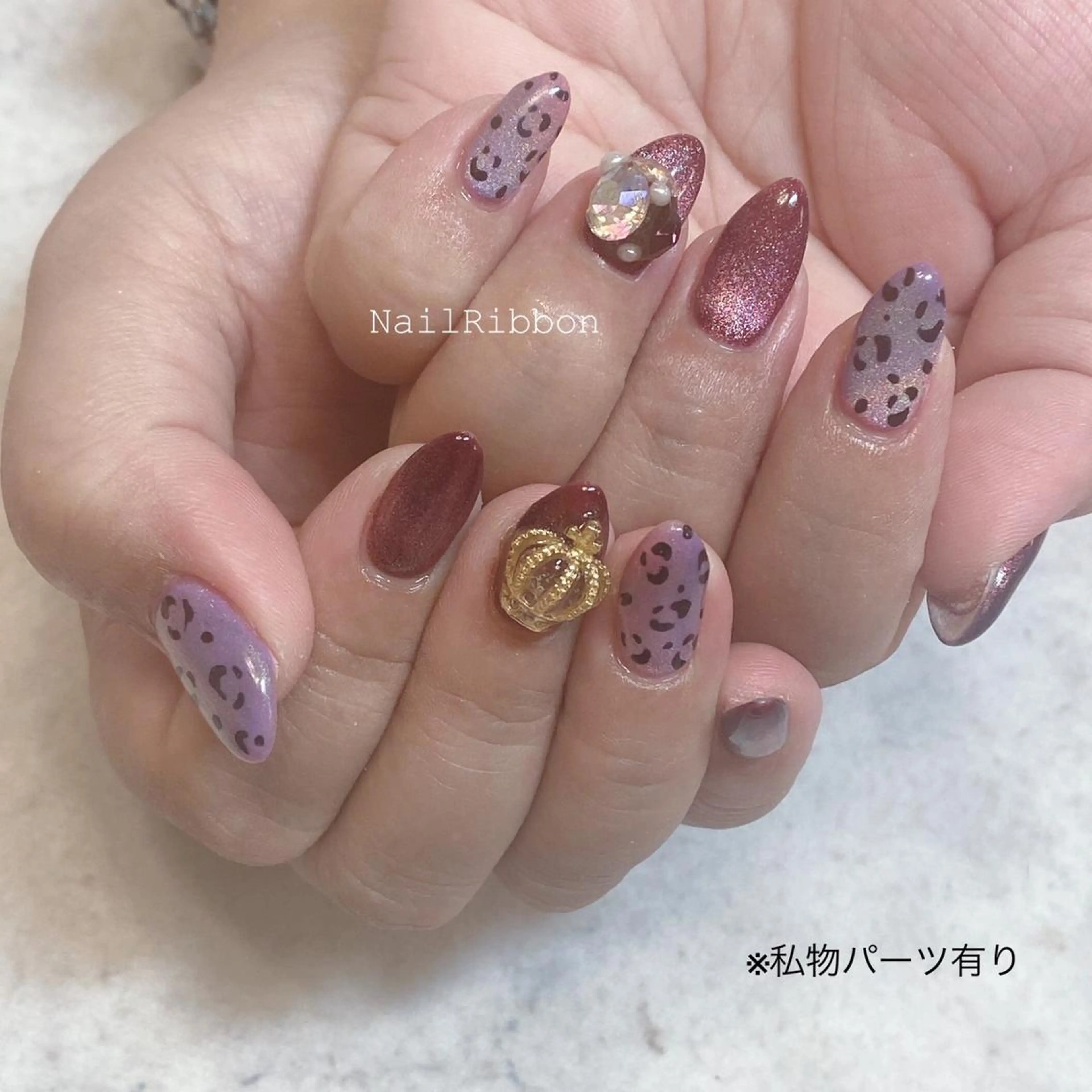 ネイル ネイルリボン 受付スタッフのネイルデザイン