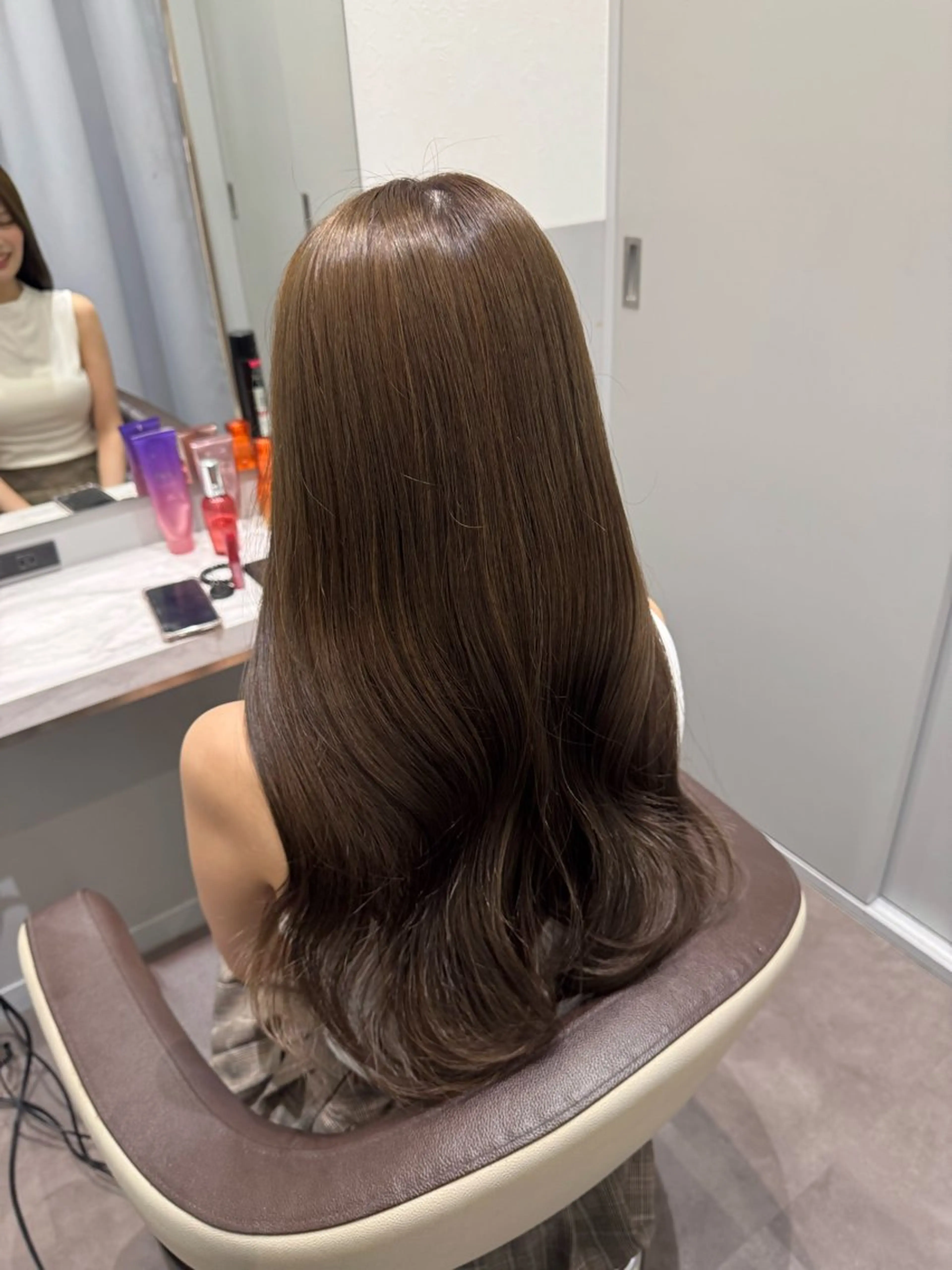 ロング カラー ベージュカラー ブリーチ ダブルカラー ブリーチなしカラー オリーブベージュ カット ヘアカラー トリートメント SALOWIN神宮前五丁目店所属・🇰🇷韓国風艶髪✨ 髪質改善 倉岡しおんのヘアスタイル