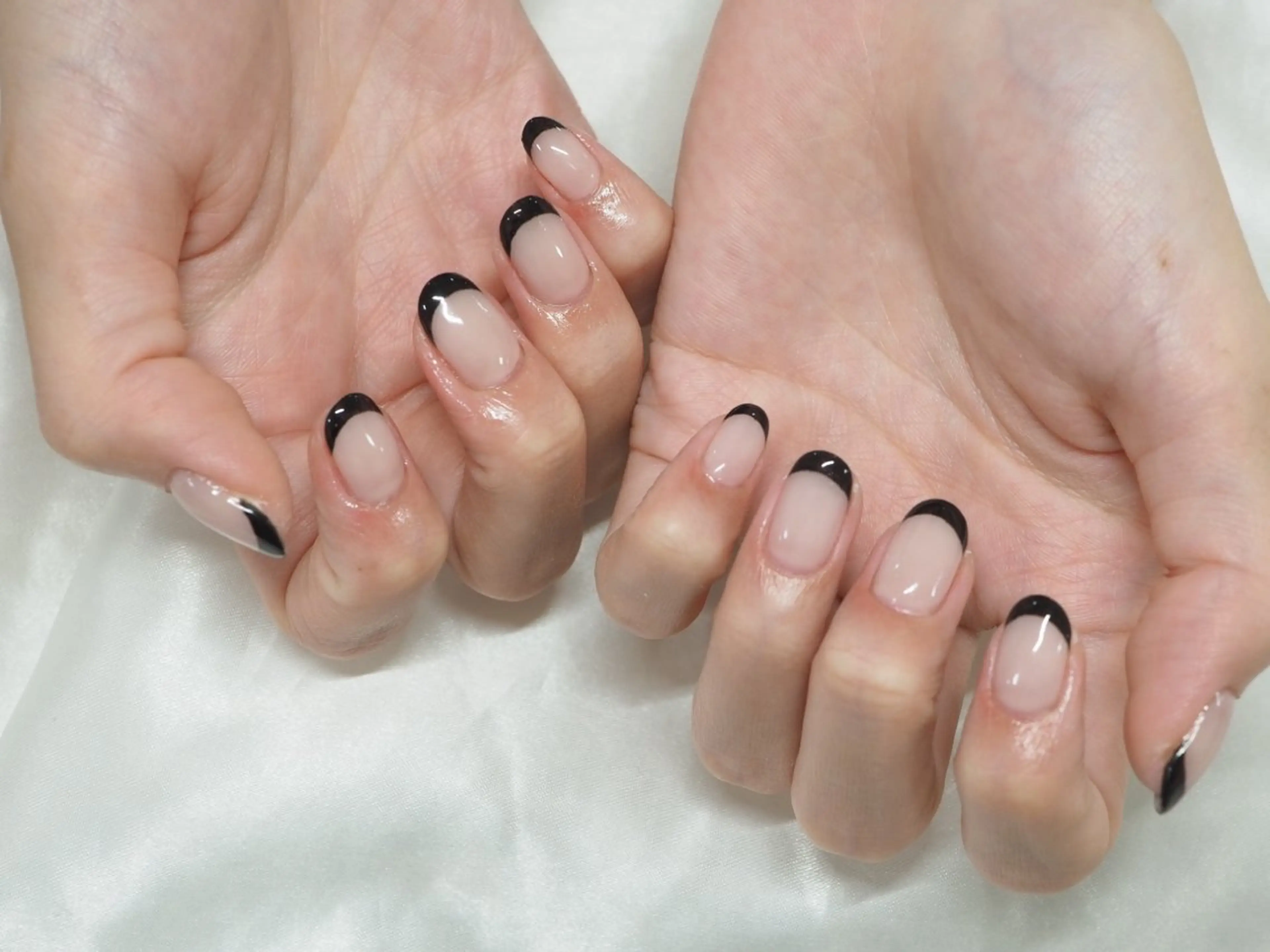 [オフなし❌]ワンカラー・グラデーション・フレンチ⚠︎︎土日祝＋550の写真