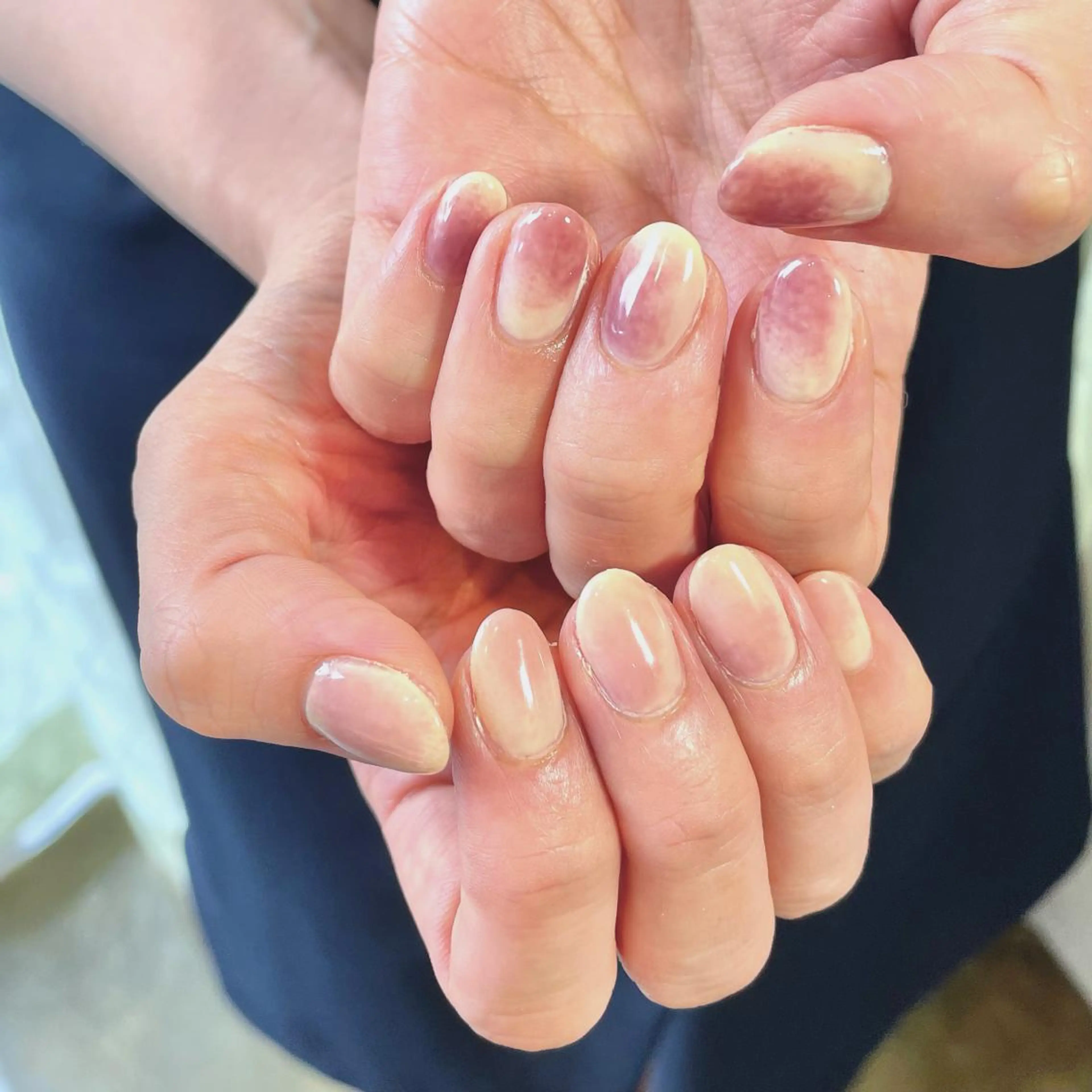 ネイル チークネイル cachette mのネイルデザイン