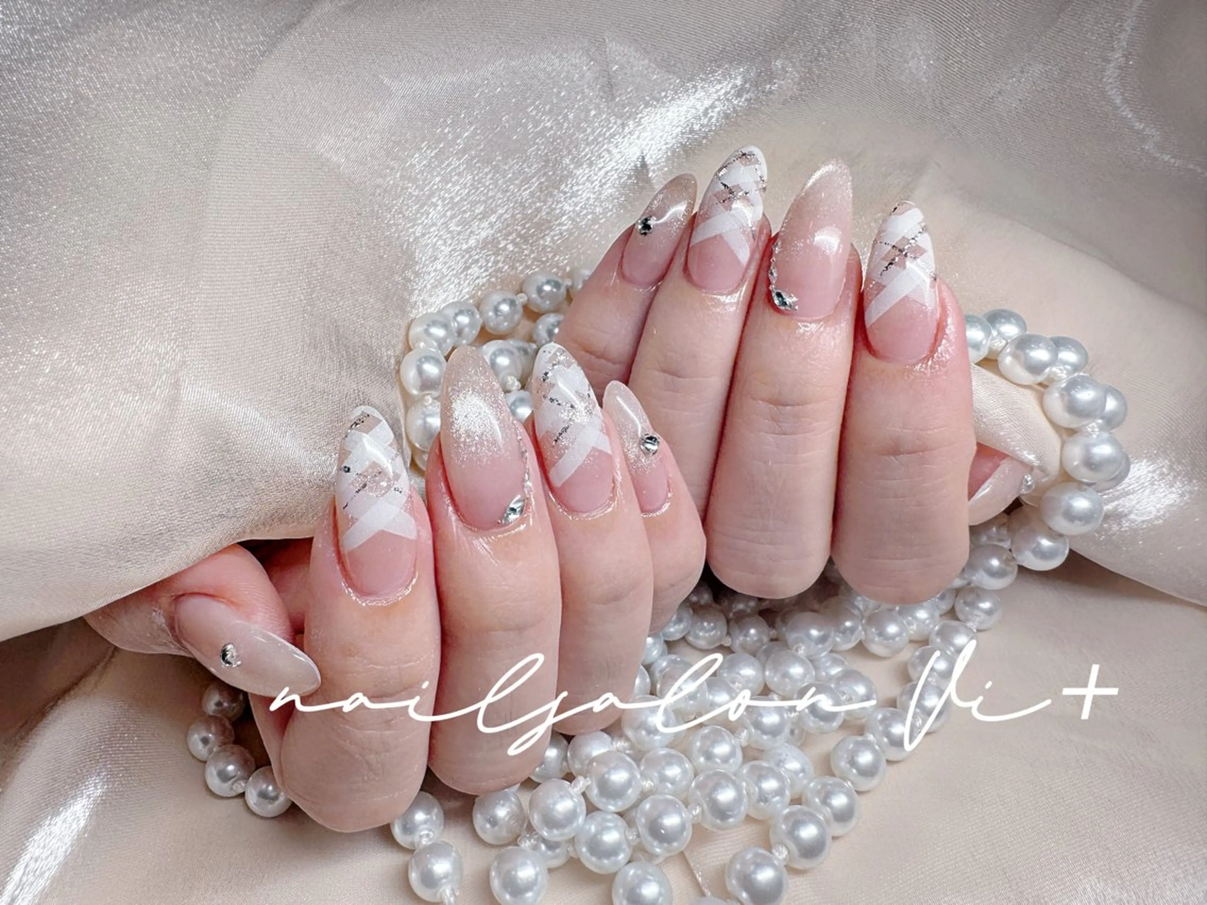 ネイル ハンドネイル ✨Nailsalon Vi+✨のネイルデザイン