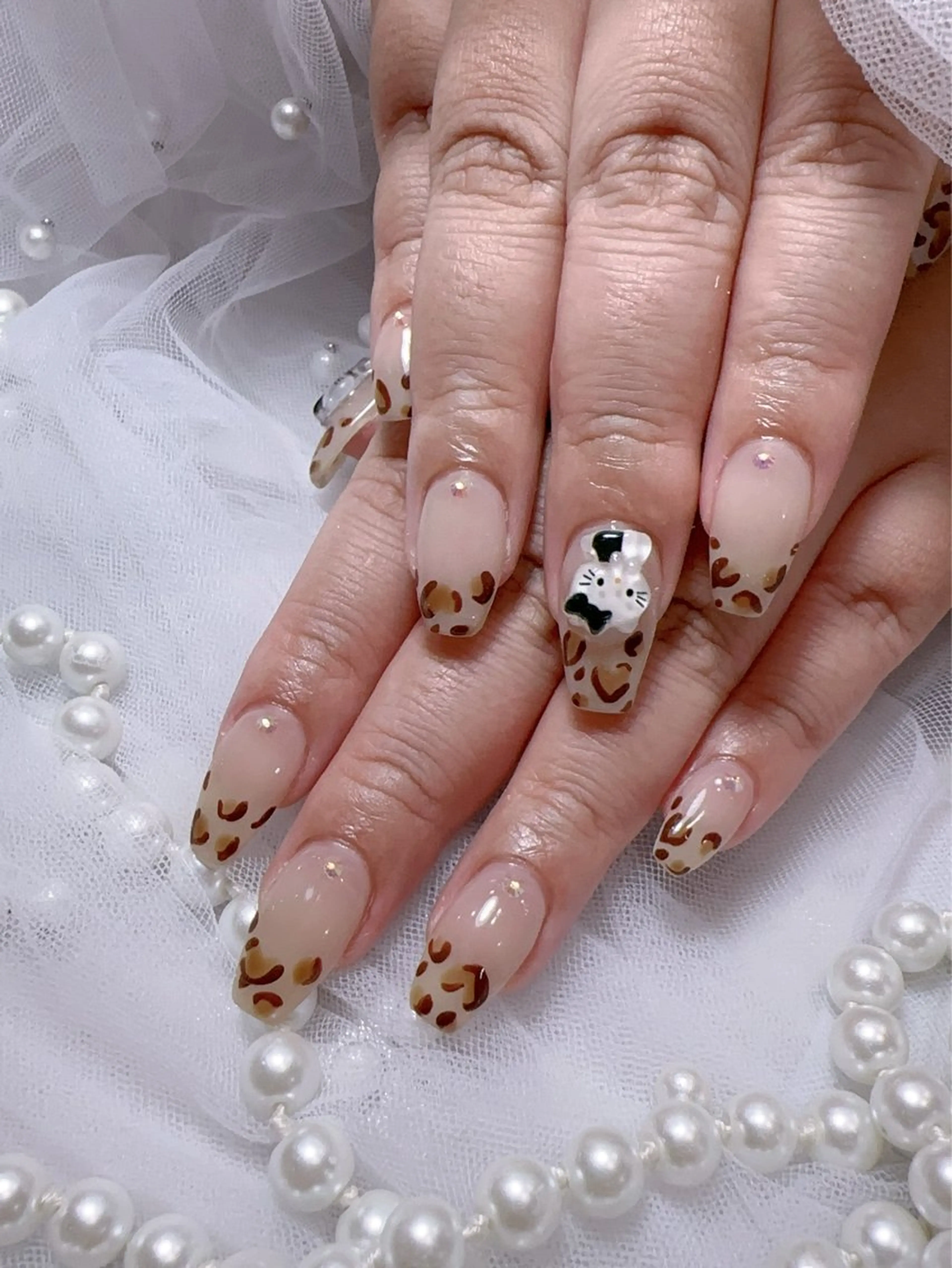 ネイル アートネイル フラッシュネイル フレンチネイル ジェルネイル ガラスフレンチ ハンドネイル You&Me Miyuのネイルデザイン