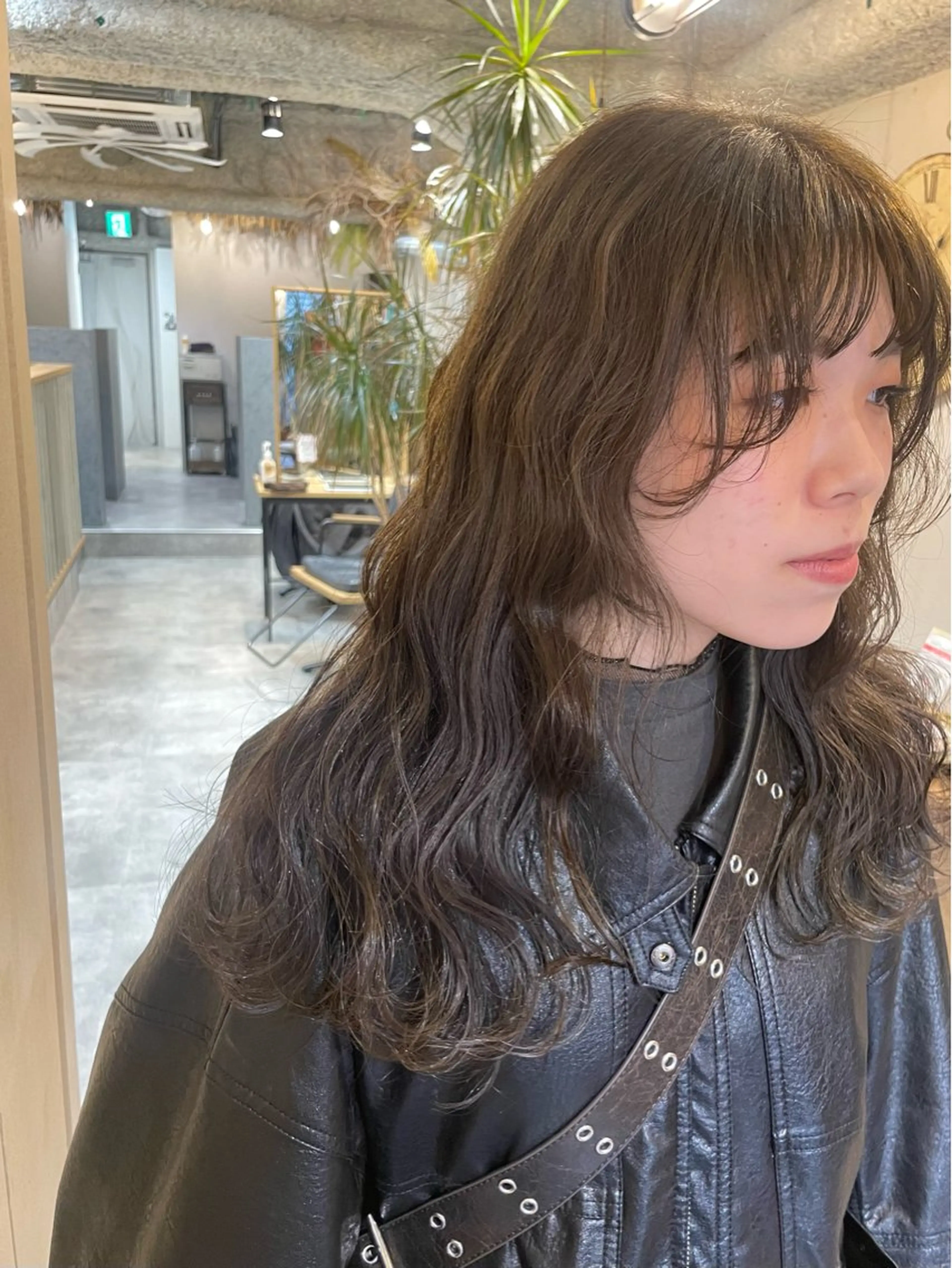 ロング カット ヘアカラー ニュアンスヘア /透明感🪽AYAのヘアスタイル