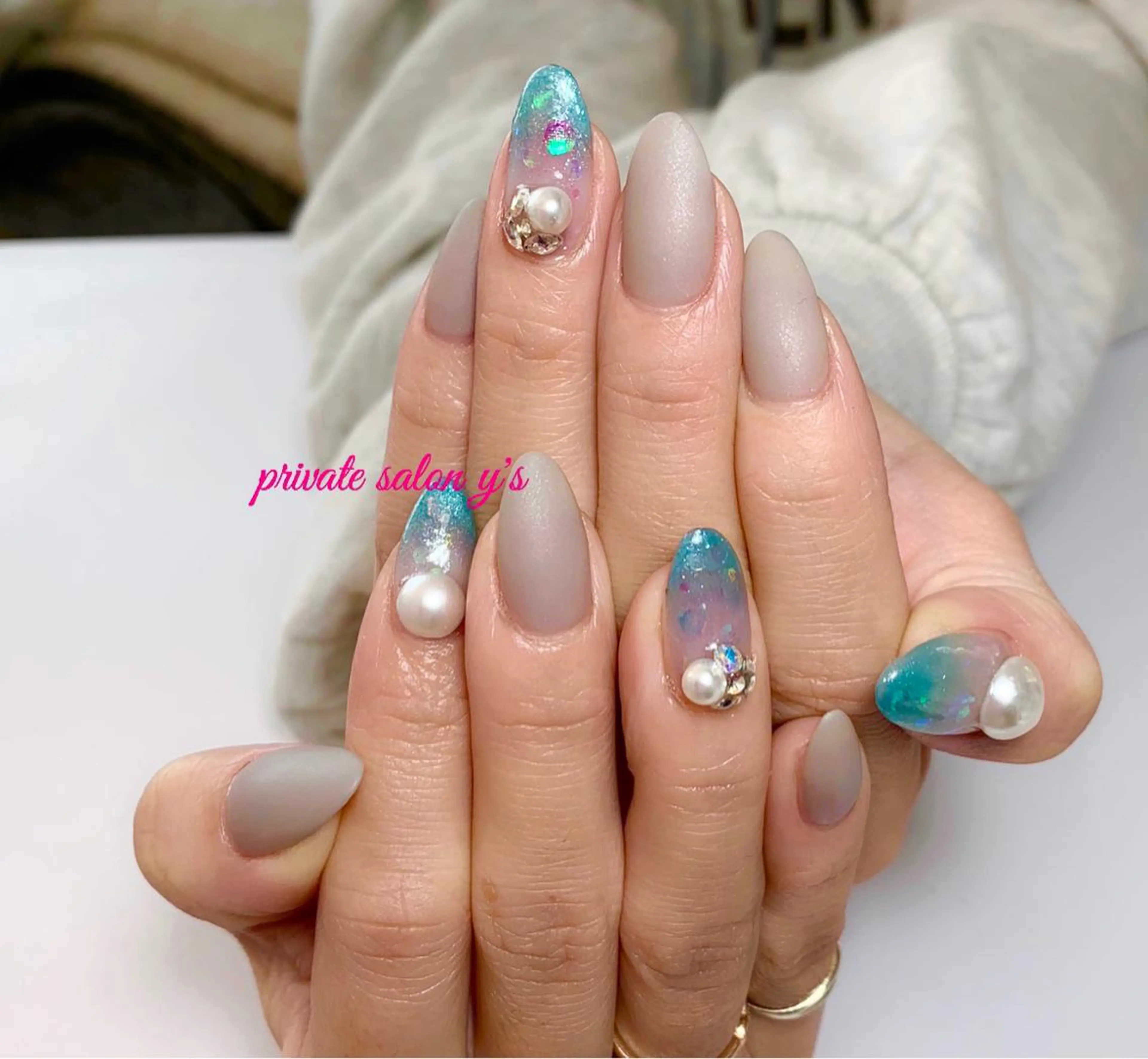 ネイル y' sのネイルデザイン