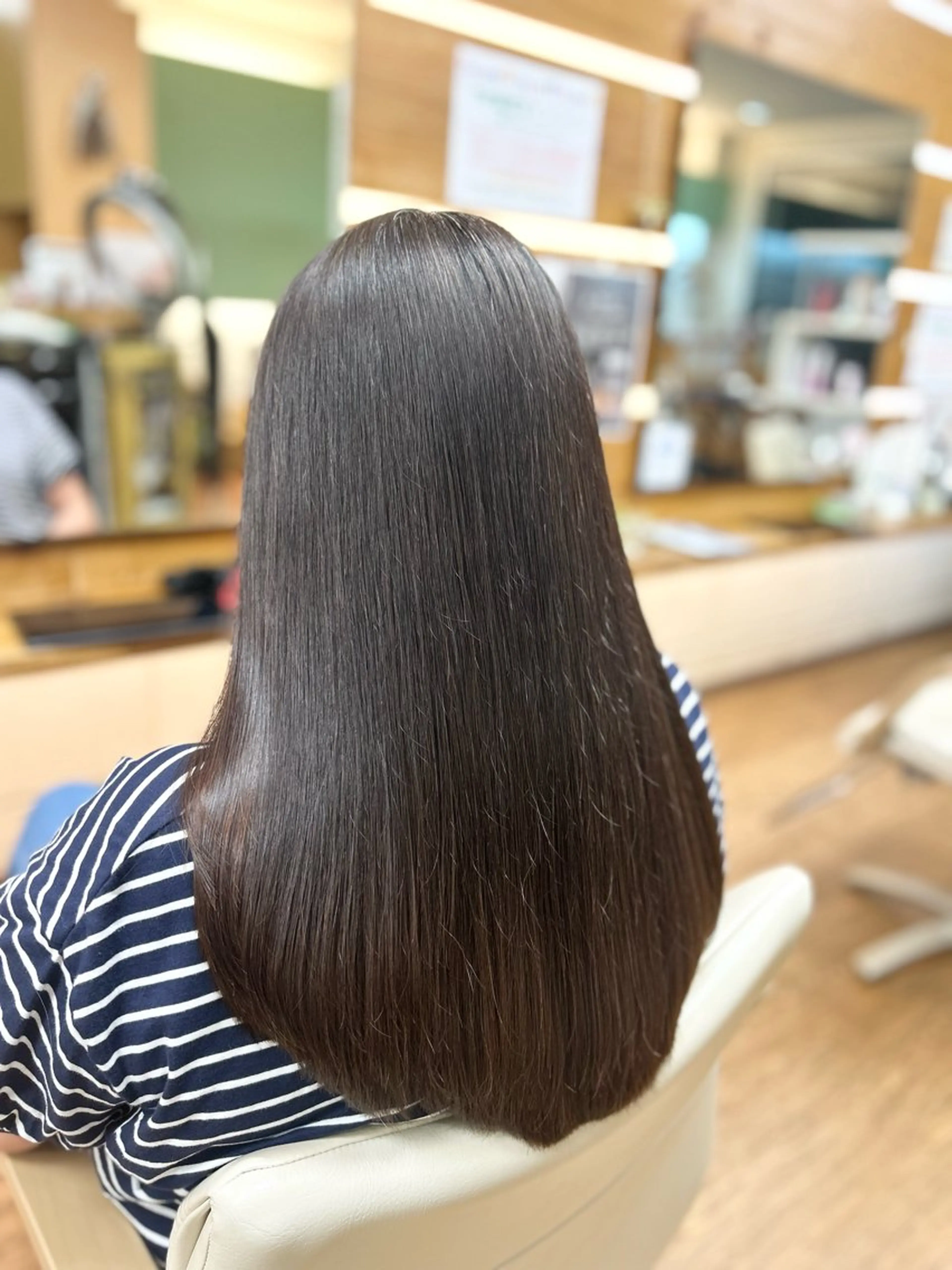 ロング 髪質改善 縮毛矯正 神谷 千明のヘアスタイル