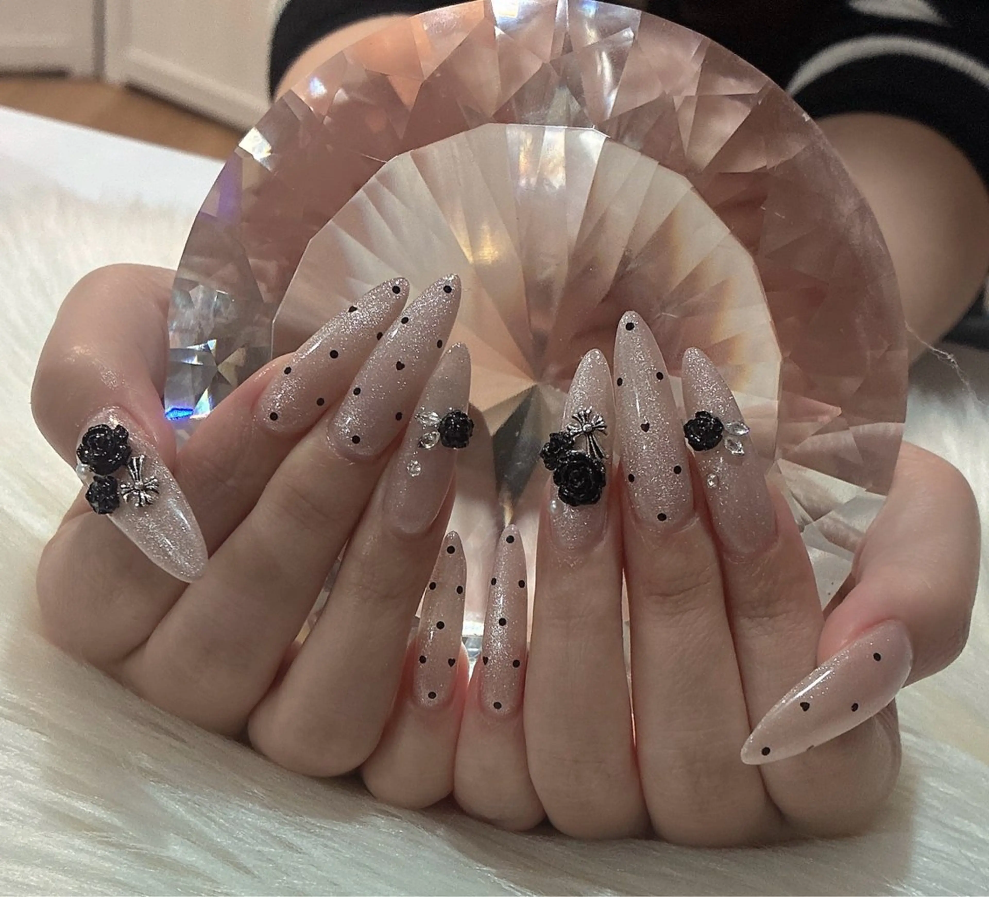 ネイル ハンドネイル LoaChaton kaeのネイルデザイン