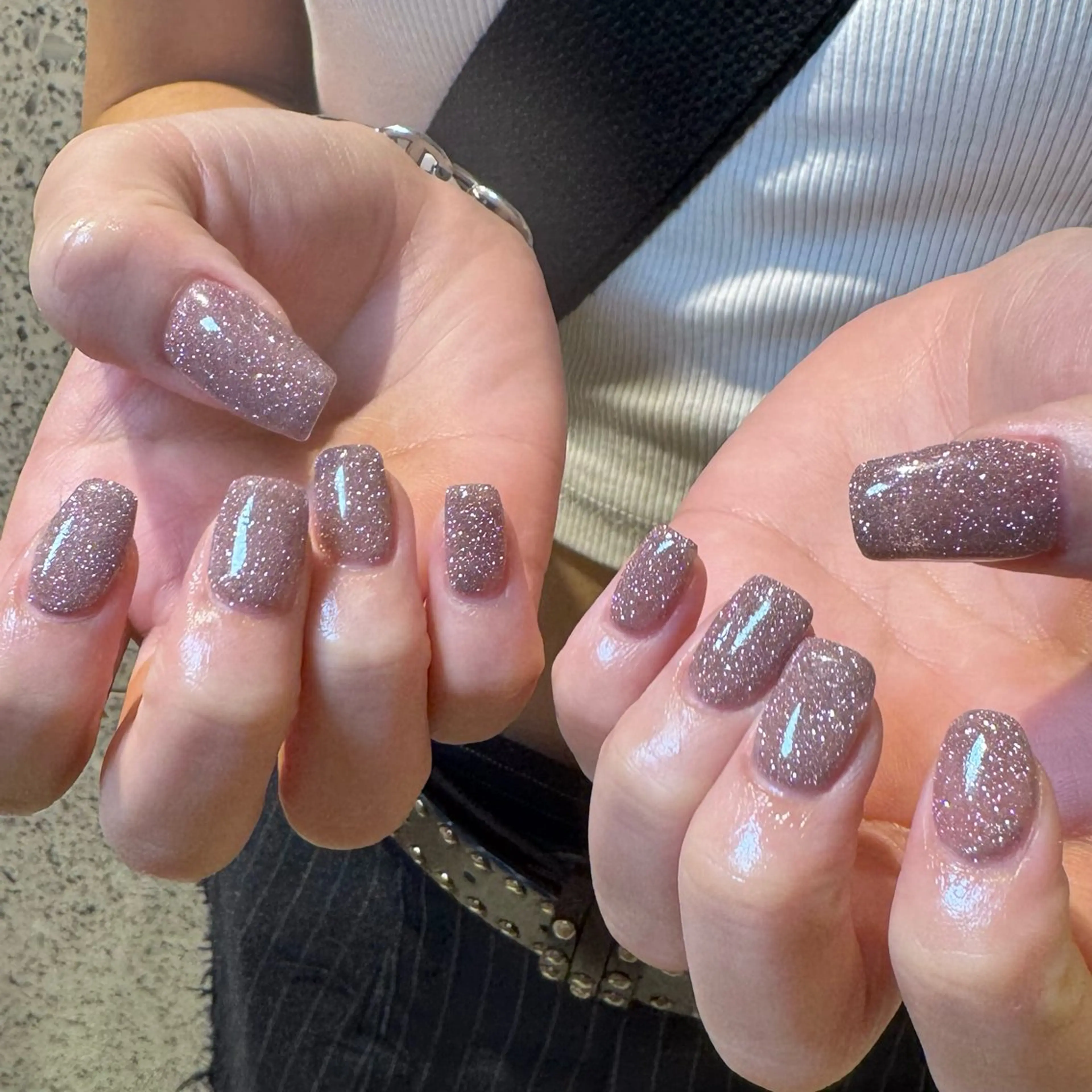 ネイル フラッシュネイル ハンドネイル RIEKO🍒 ワンホン♡推しネイルのネイルデザイン