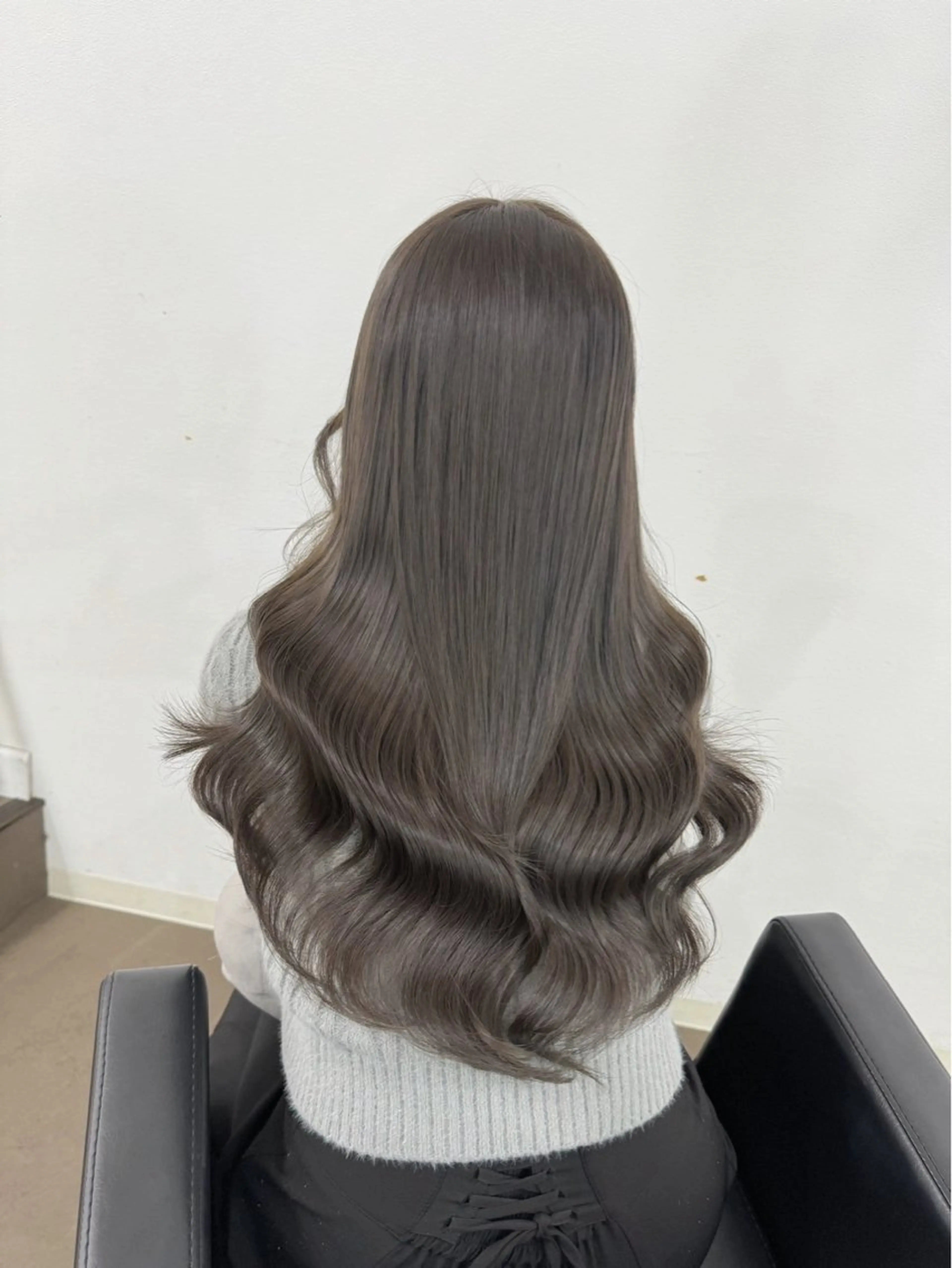 ロング みゆき/透明感カラー /カラー特化のヘアスタイル