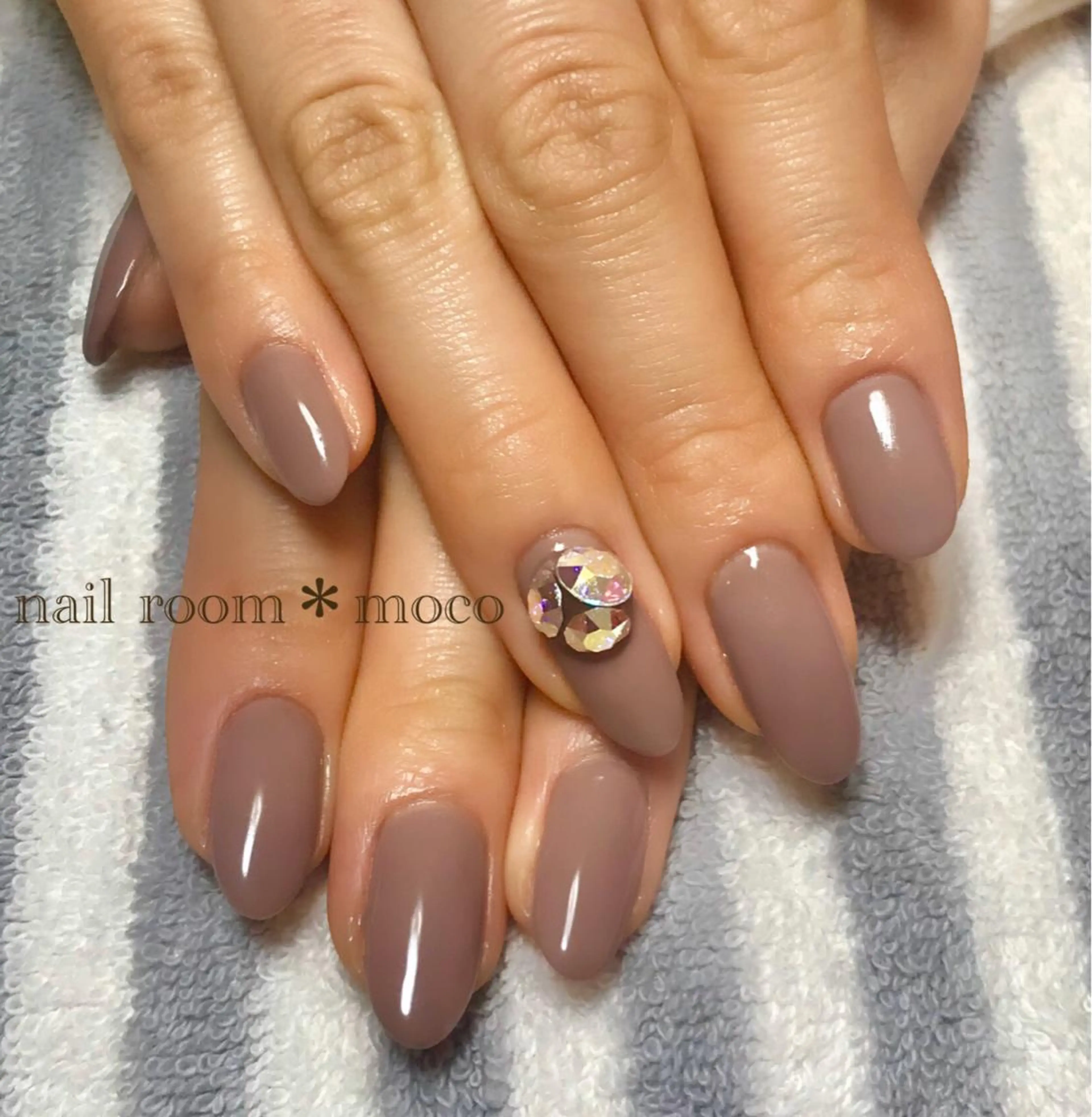 ネイル ハンドネイル nailroom mocoのネイルデザイン