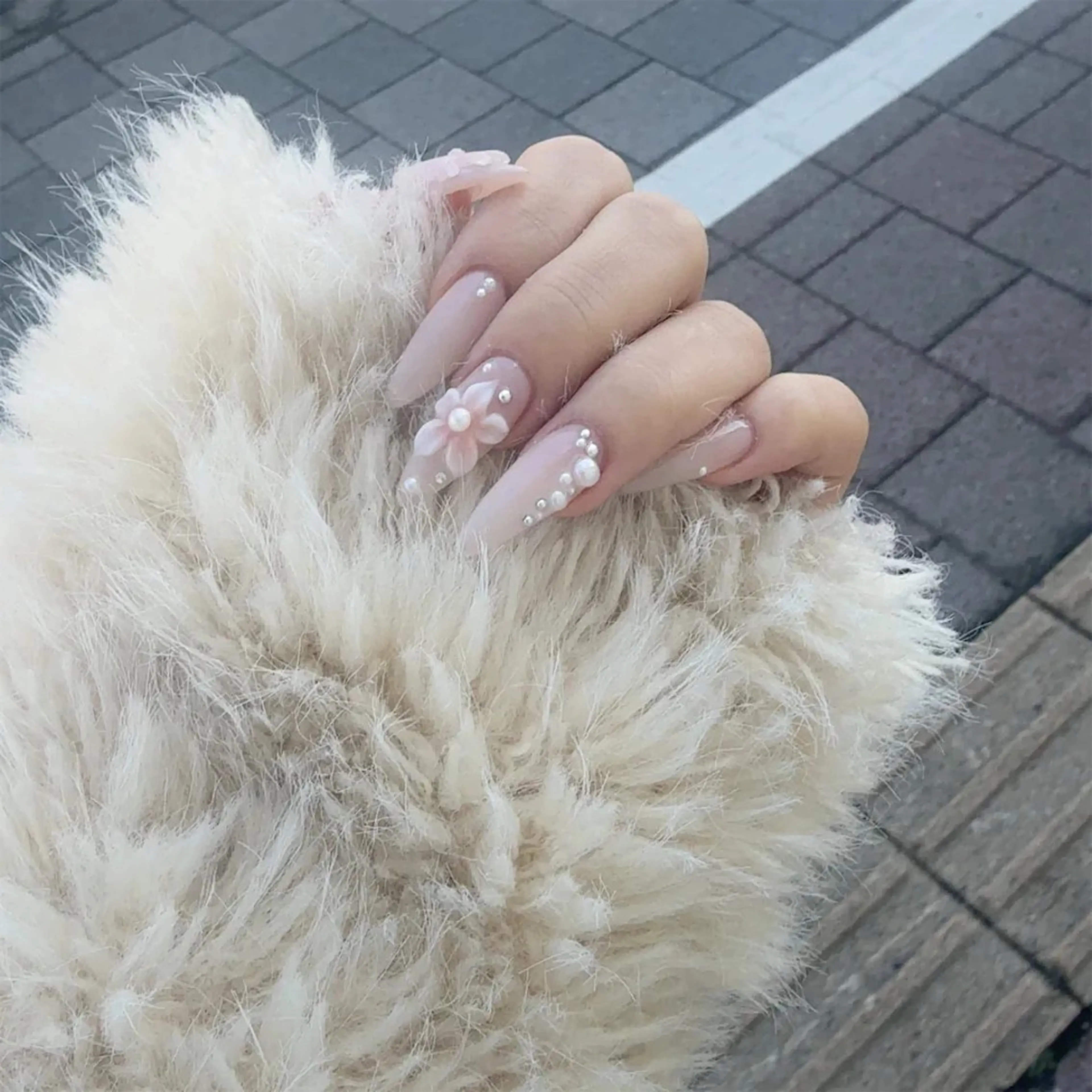 ネイル オーロラネイル ブルー チークネイル フットネイル フレンチネイル オフのみ(ネイル) JAN 168 池袋のネイルデザイン