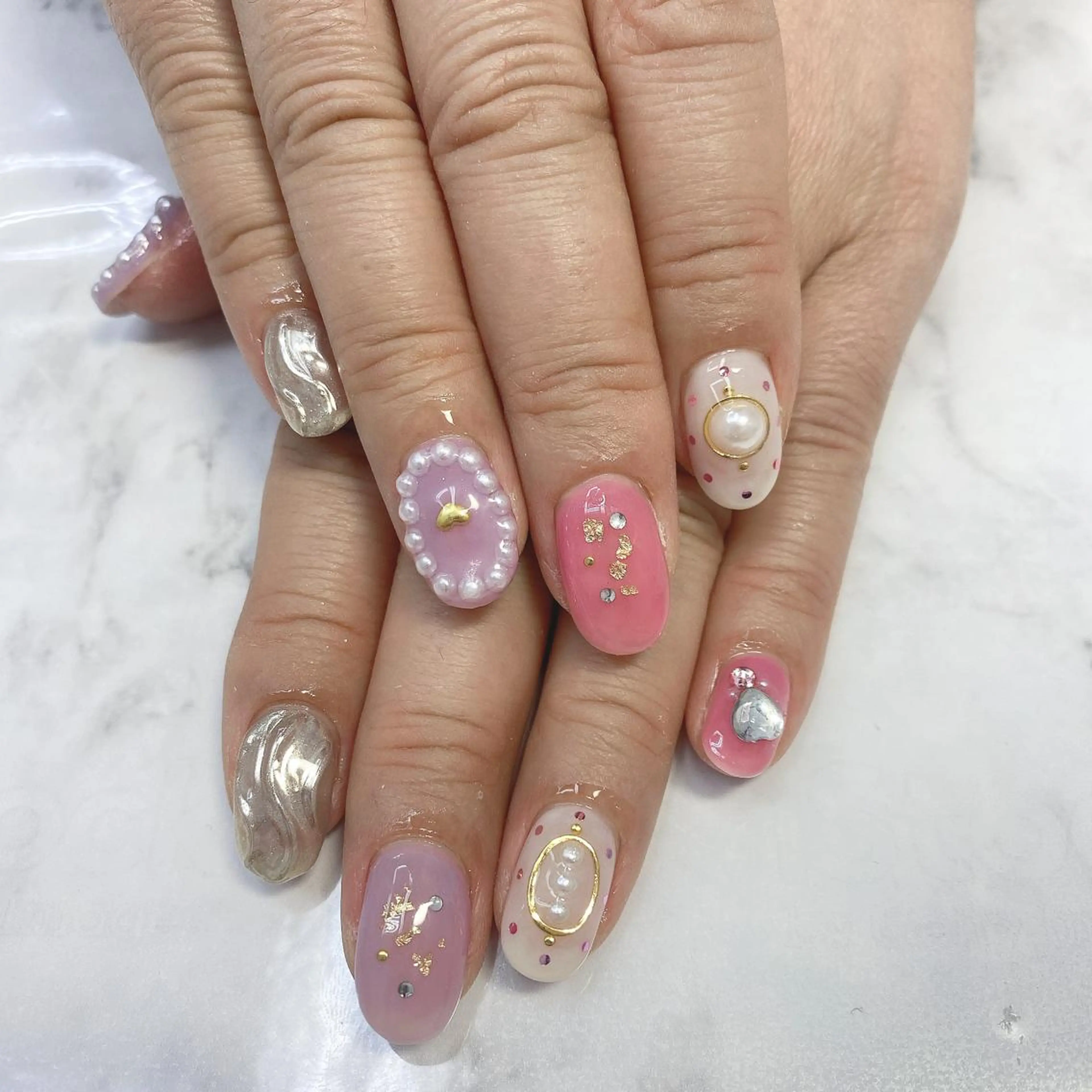 ネイル NORA nail UMEDAのネイルデザイン