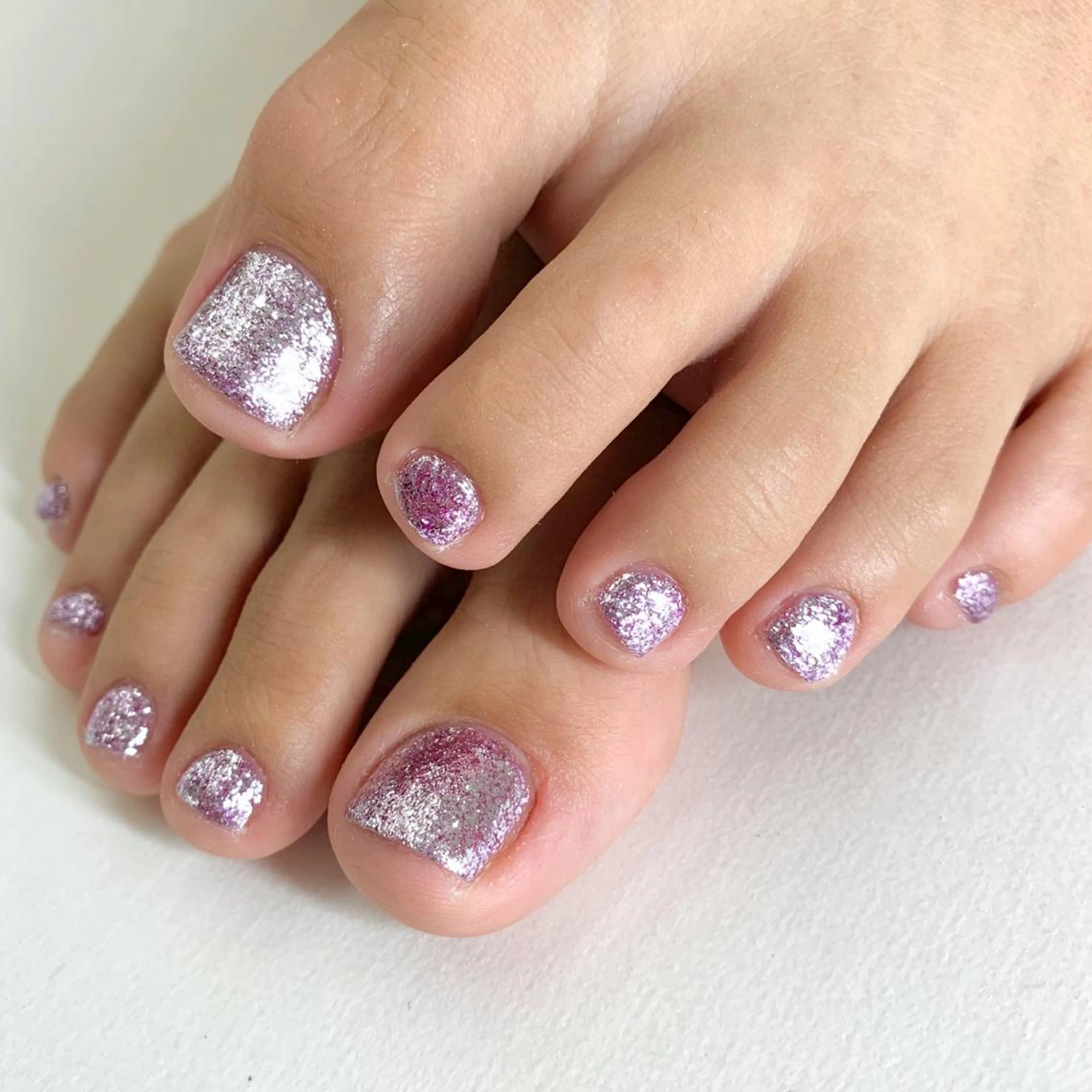 メンズ ネイル フットネイル キラキラネイル ワンカラーネイル YUN君 🦍のネイルデザイン