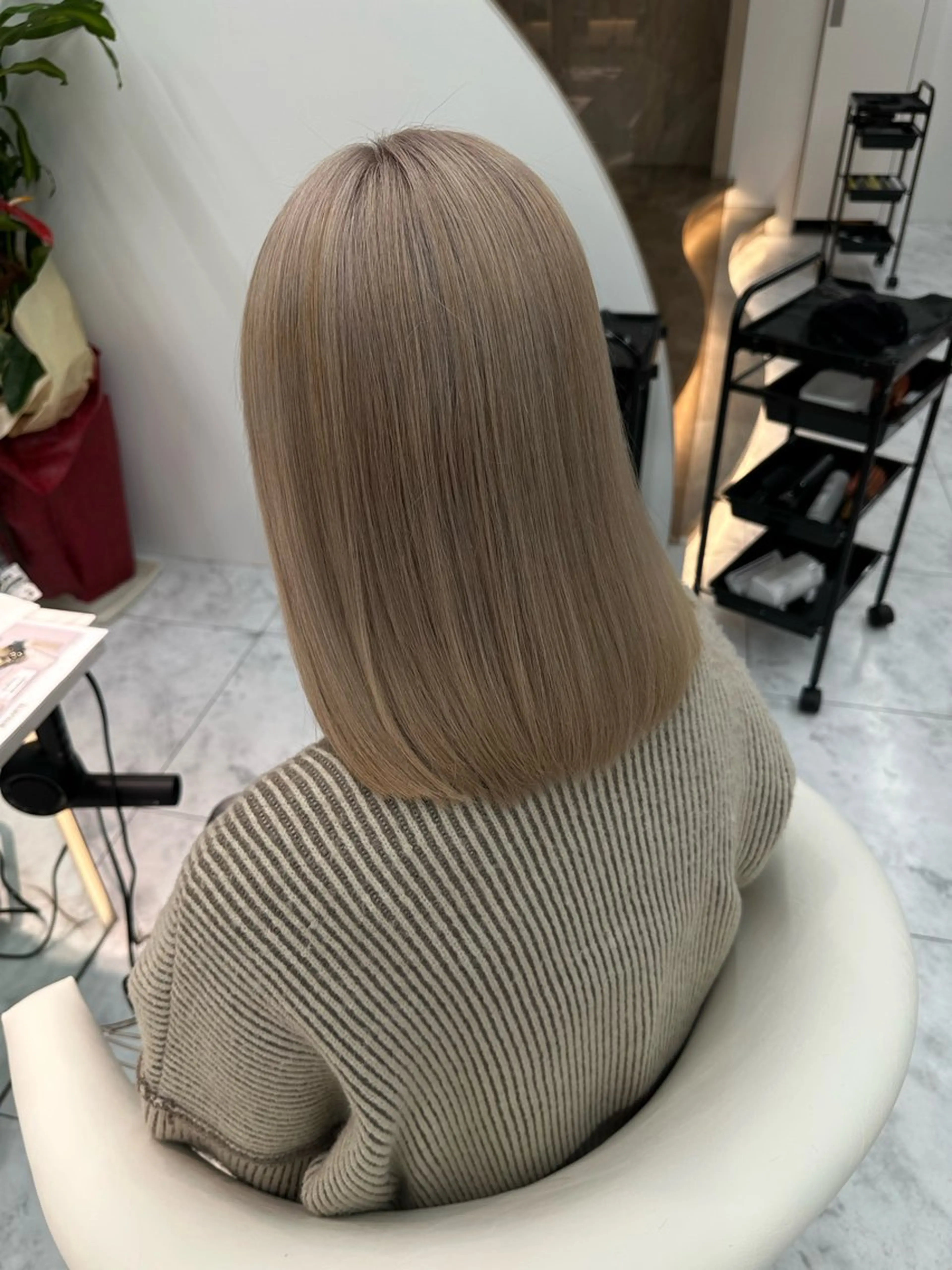 セミロング カラー 🍒楓🍒北九州1 艶カラー作る人🎨のヘアスタイル