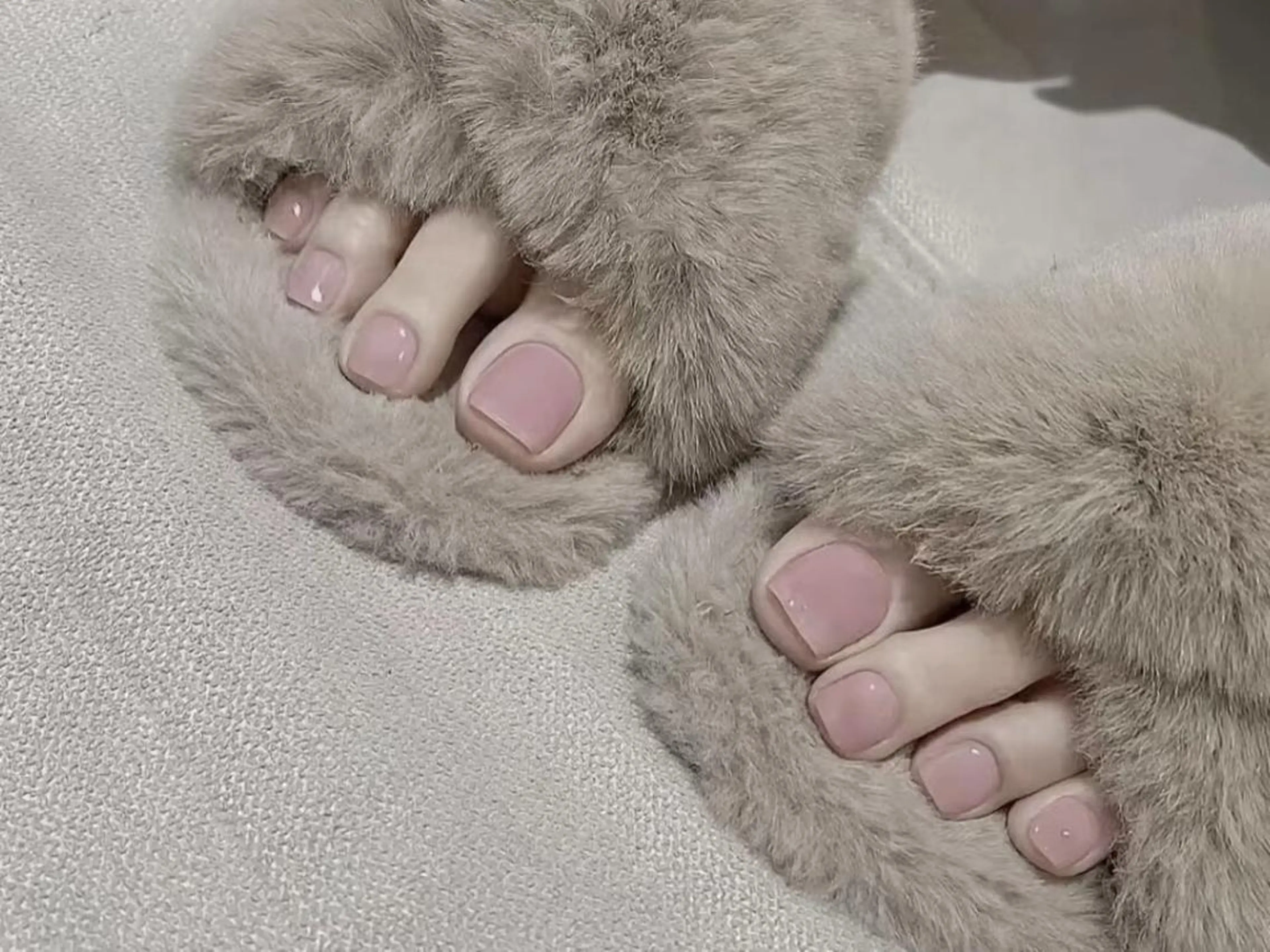 ネイル チークネイル 長さ出し フラッシュネイル フットネイル フレンチネイル Nailsalon Ennyのネイルデザイン