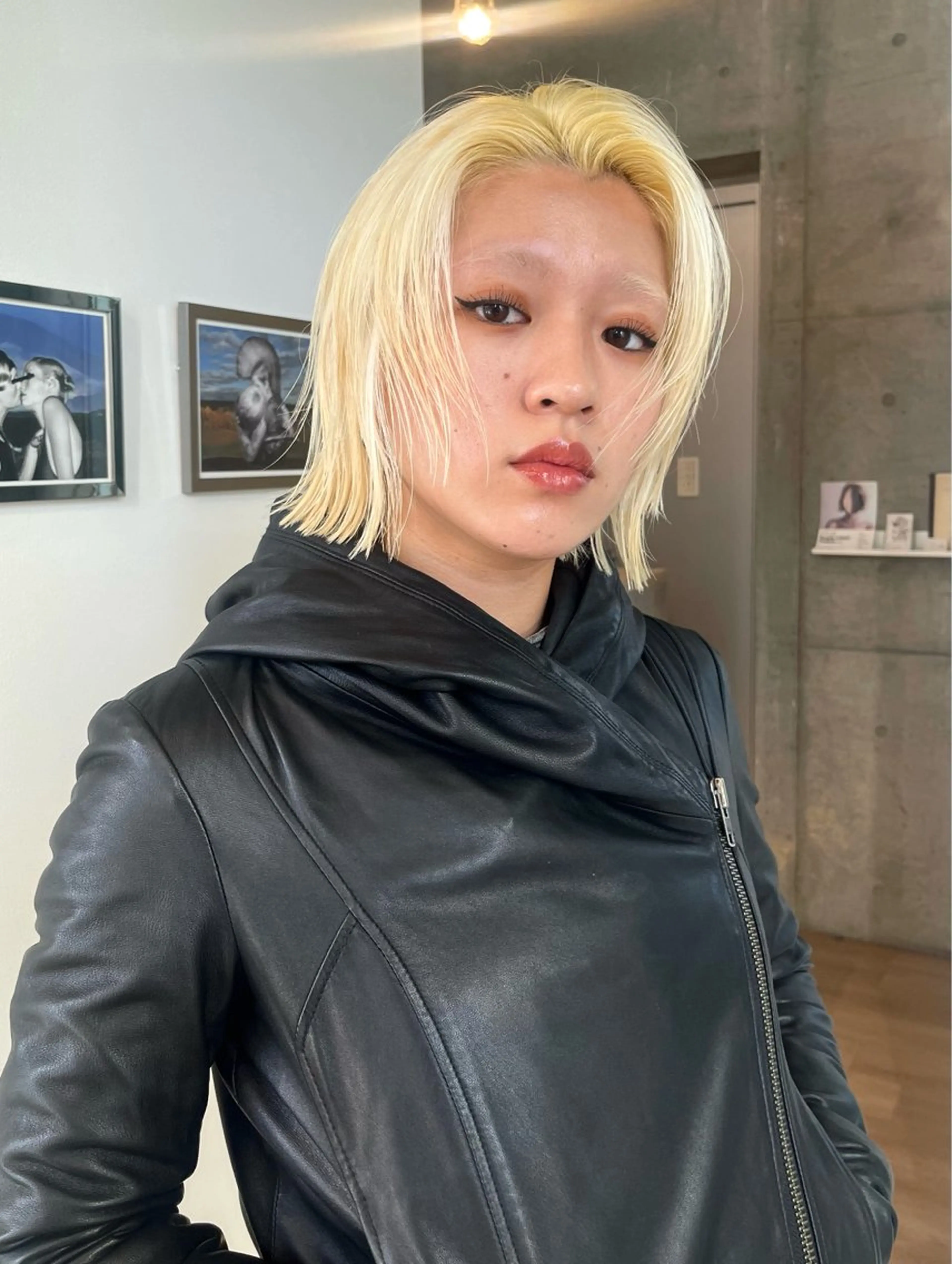 ショート カラー レイヤーカットとハイ トーン/HIROKIのヘアスタイル