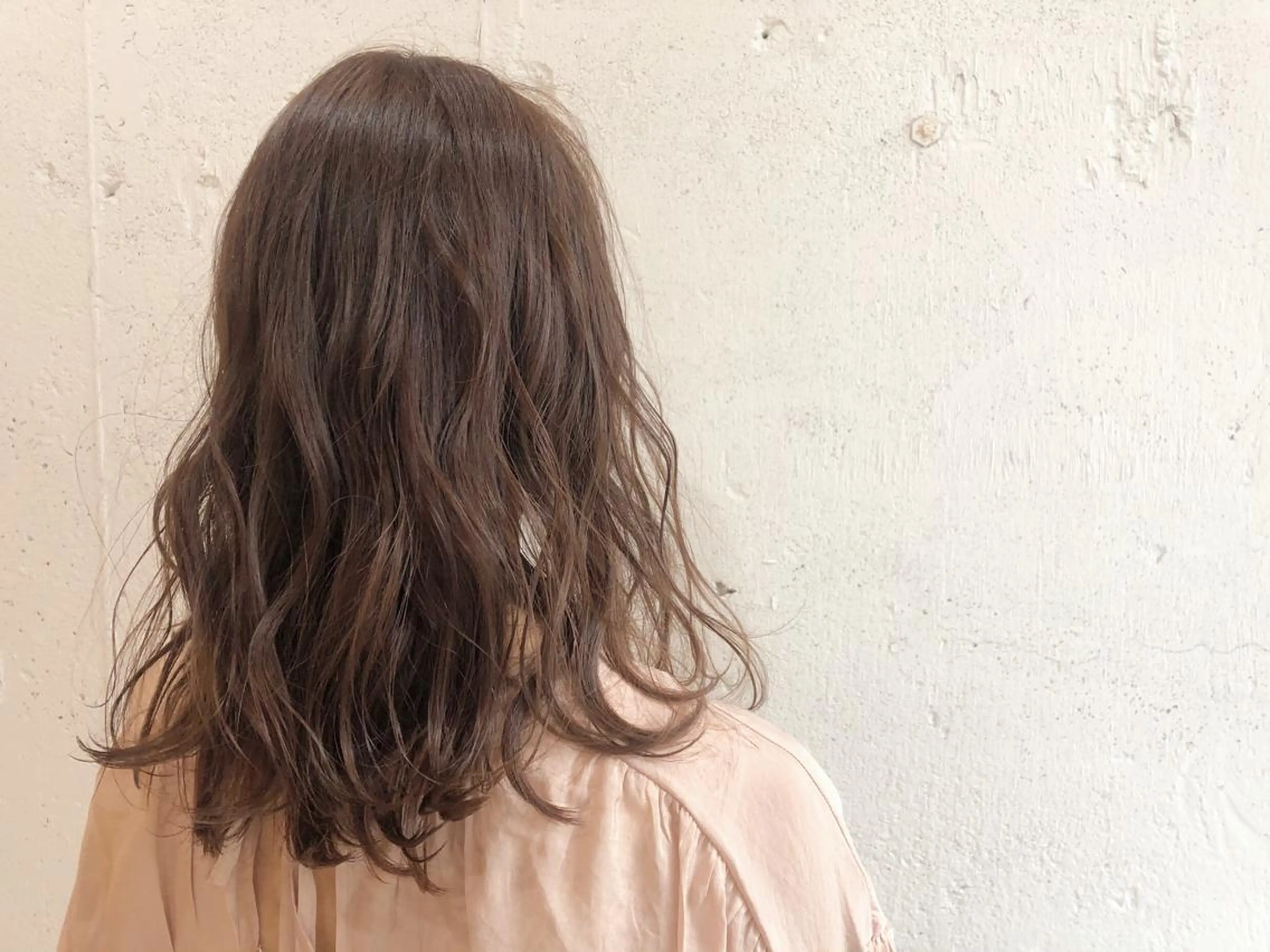 セミロング カラー ベージュカラー モカベージュ カット パーマ ciAo!所属・ふくだ りさ【ciAo!】のヘアスタイル