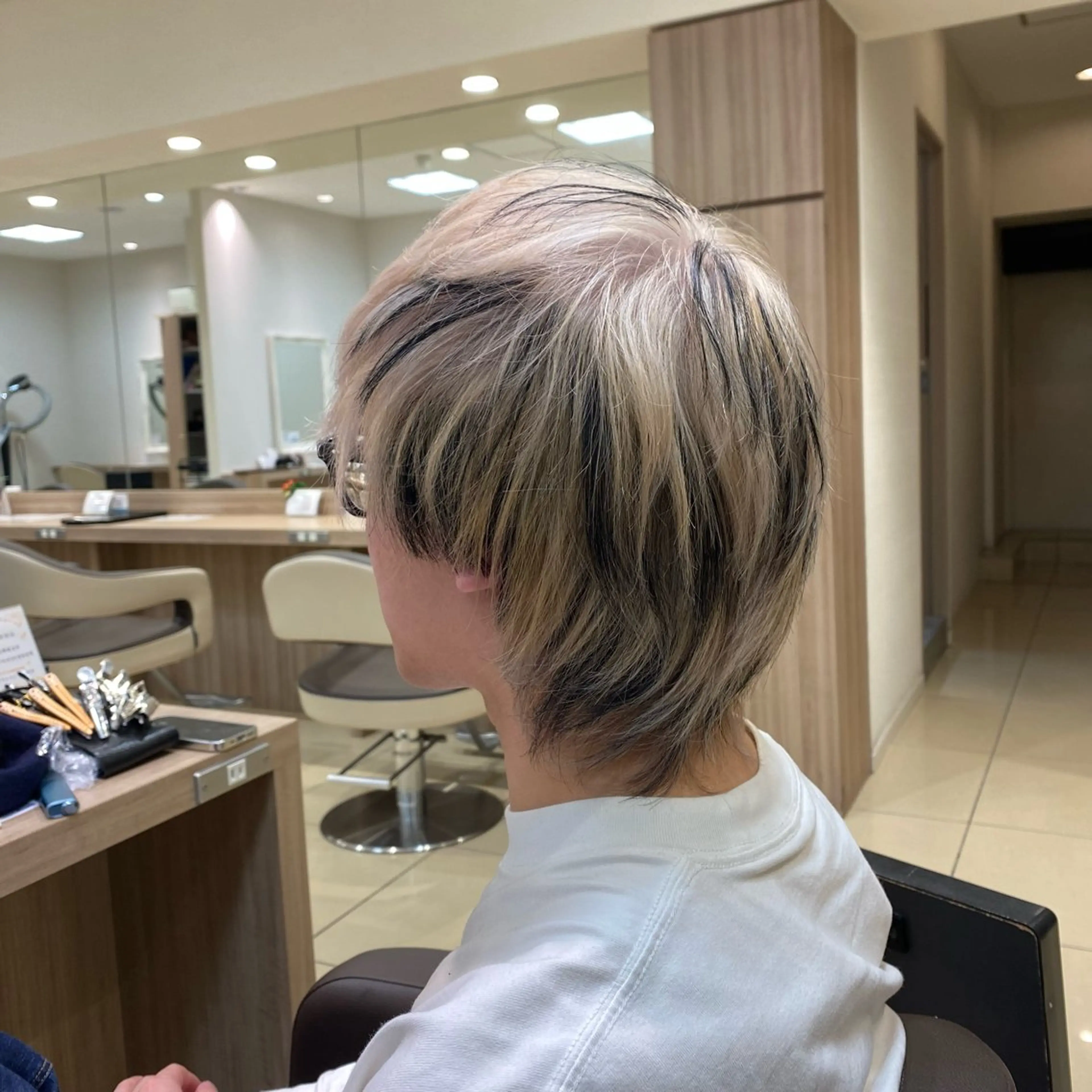 ショート カラー 黒髪 デザインカラー カット ヘアカラー 透明感カラー/ 松井克樹のヘアスタイル