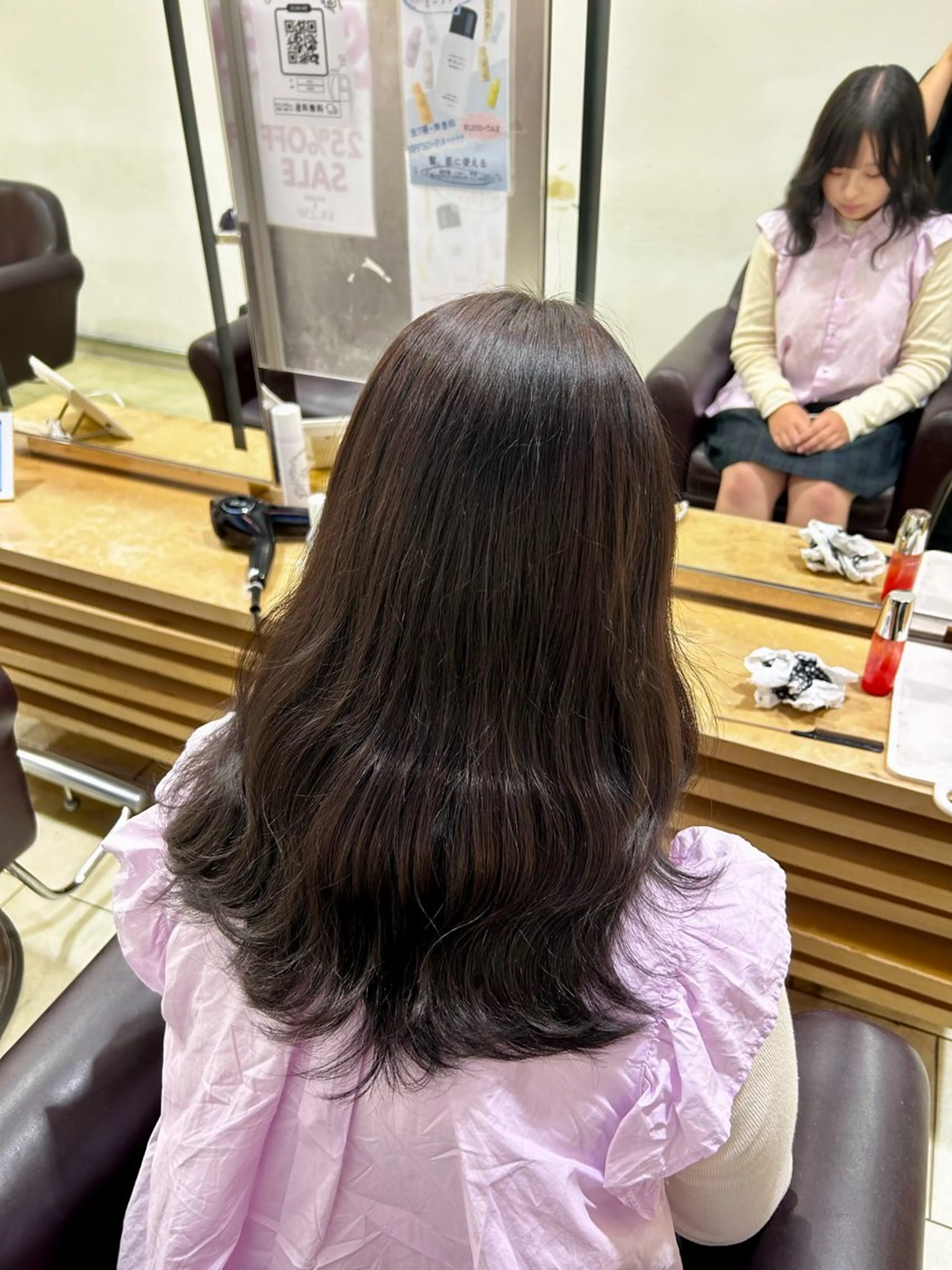 セミロング カラー ヘアカラー airi🌺特殊ヘア /コーンロウ✨のヘアスタイル