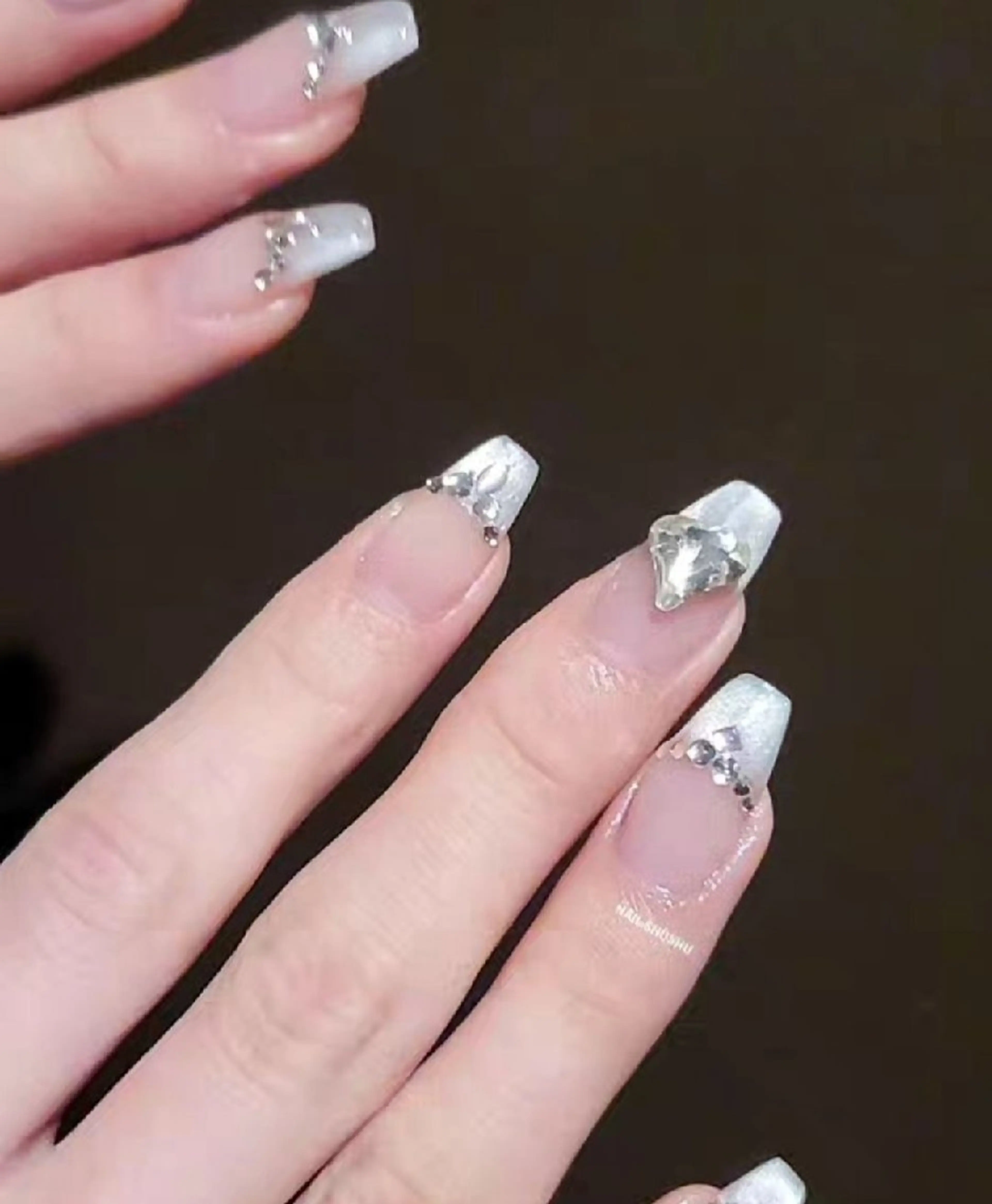 ネイル 持ち込み ニュアンスネイル ワンカラーネイル シンプルネイル 春ネイル ハンドネイル 3dパーツ/流行り 👧shushu❤️のネイルデザイン