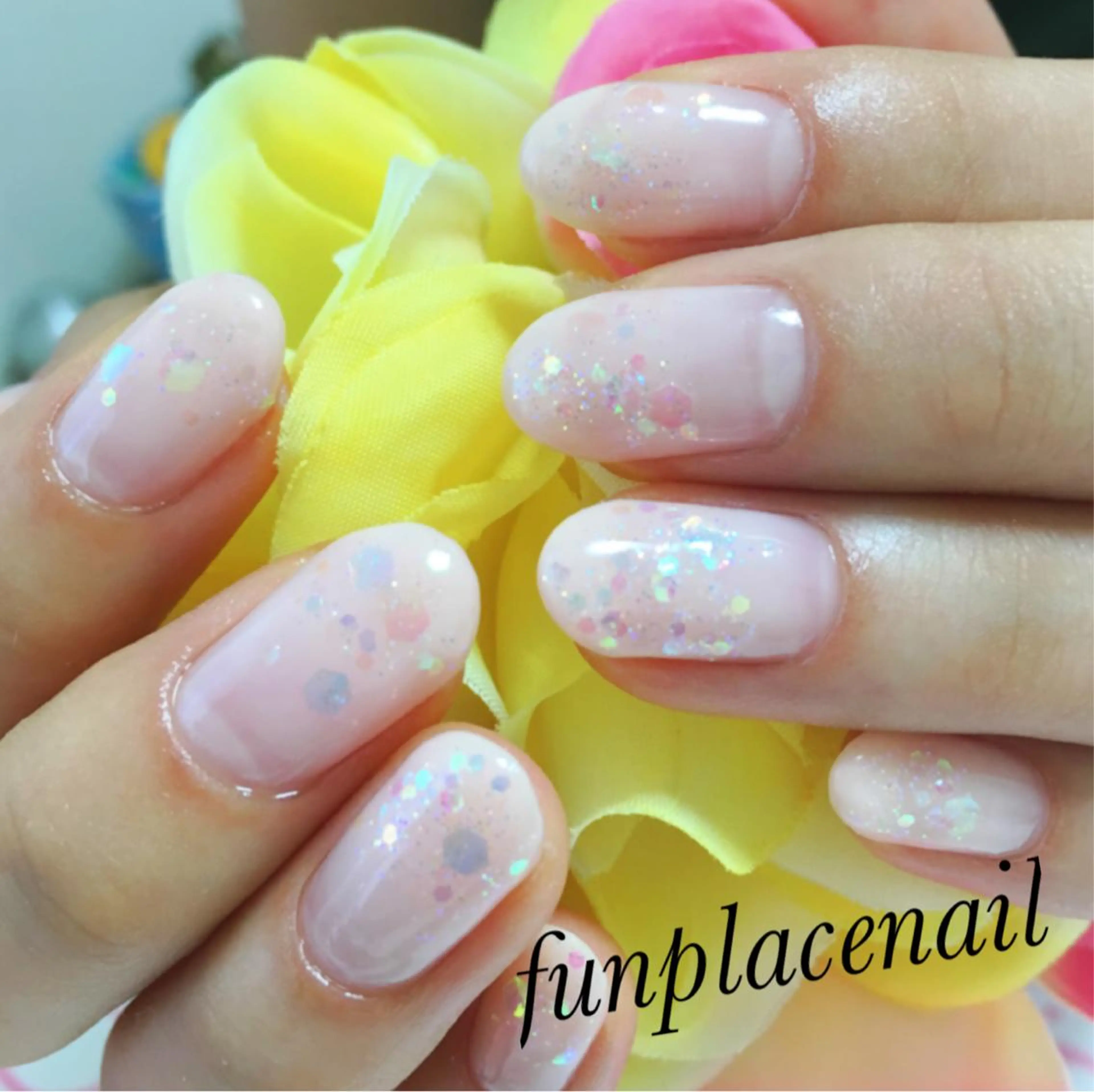 ショート ミディアム セミロング ロング カラー パーマ ヘアアレンジ メンズ キッズ ネイル まつエク シンプルネイル nail salon＆school felice所属・フェリーチェ瑞江店 新山のネイルデザイン