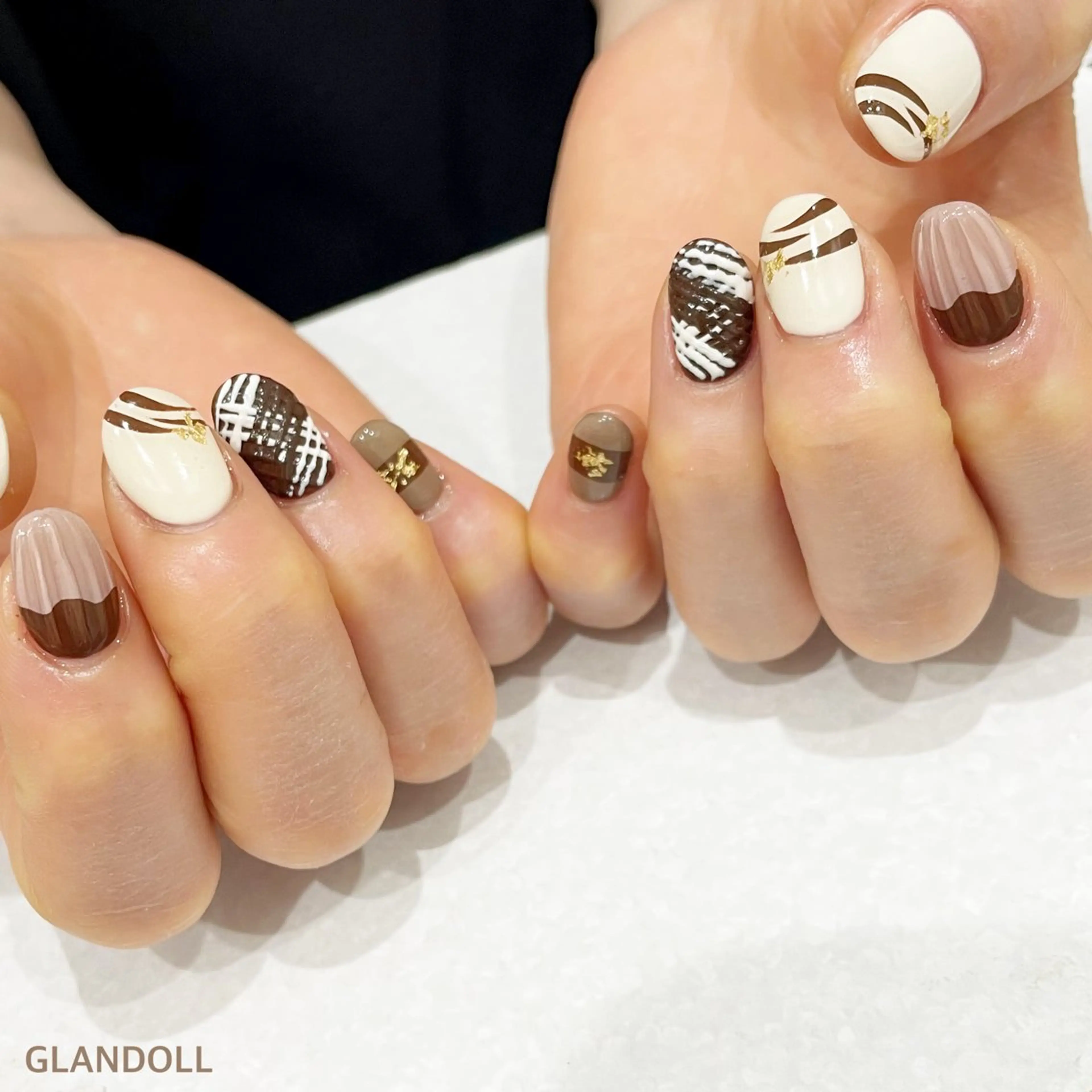 ネイル ハンドネイル GLANDOLL YURIのネイルデザイン