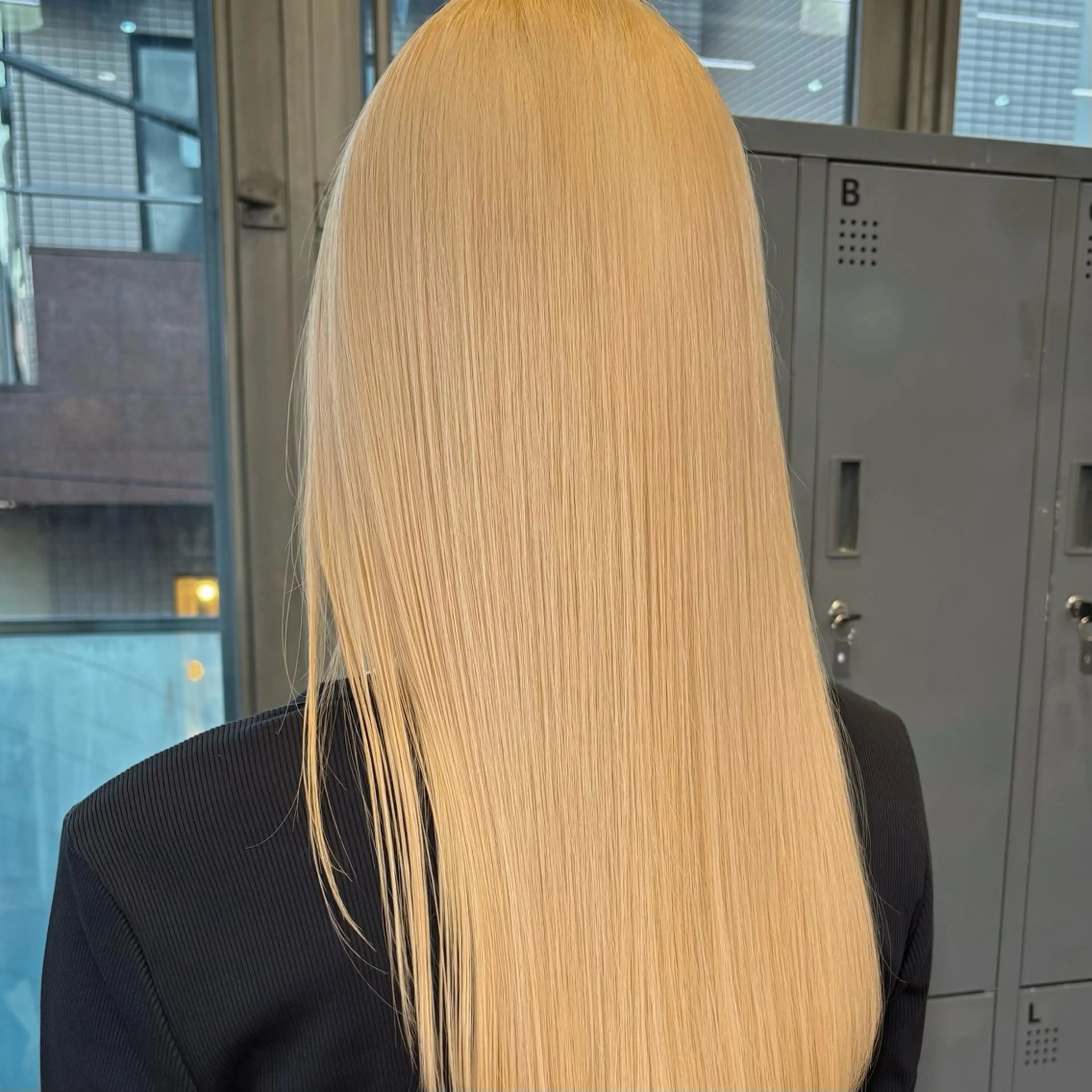 ロング カラー ヘアアレンジ ヘアカラー ブリーチカラー特化 🩰/渡邉日向🕊のヘアスタイル