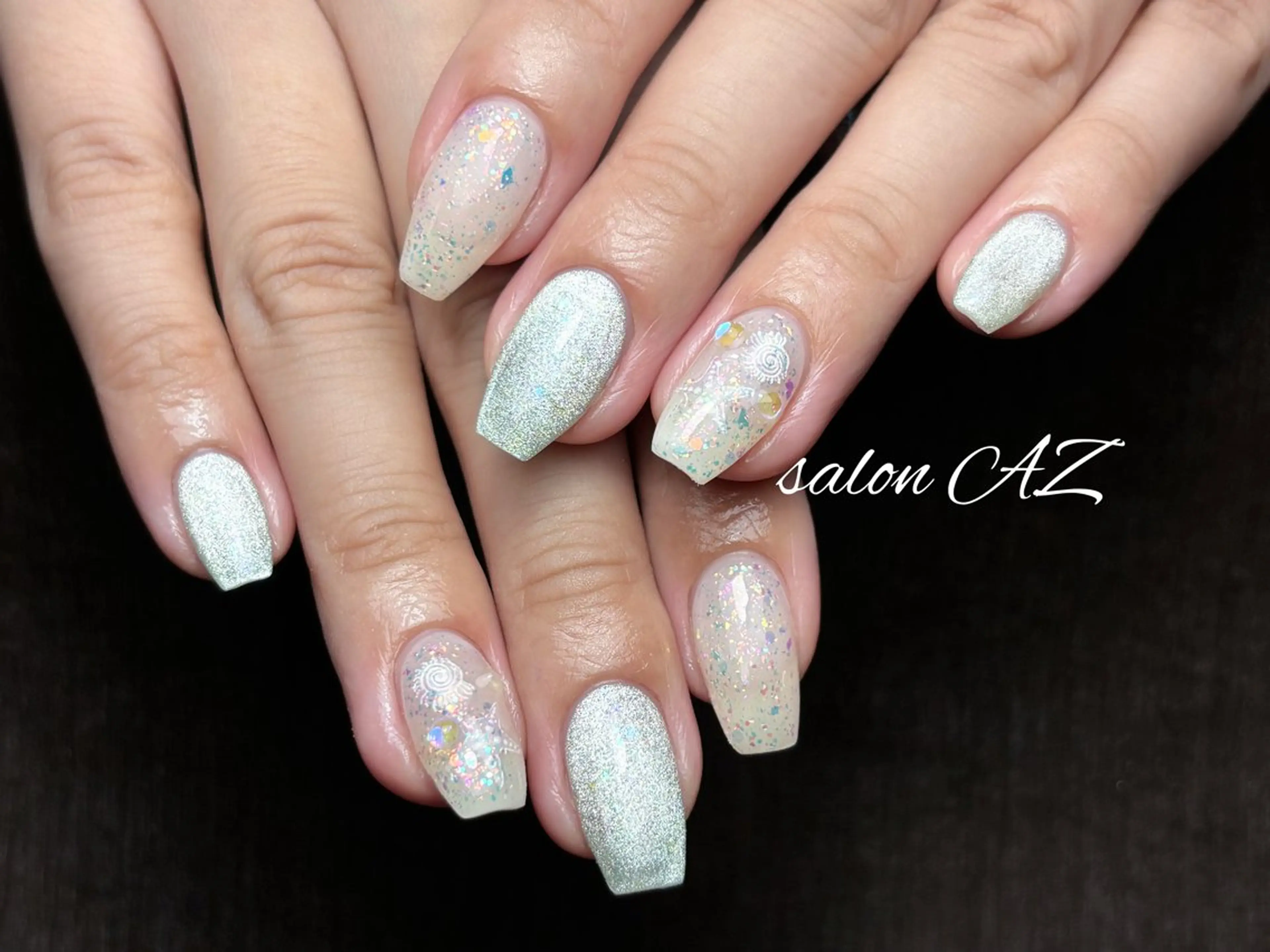 ネイル アートネイル 長さ出し フットネイル フレンチネイル ジェルネイル ハンドネイル salon AZのネイルデザイン