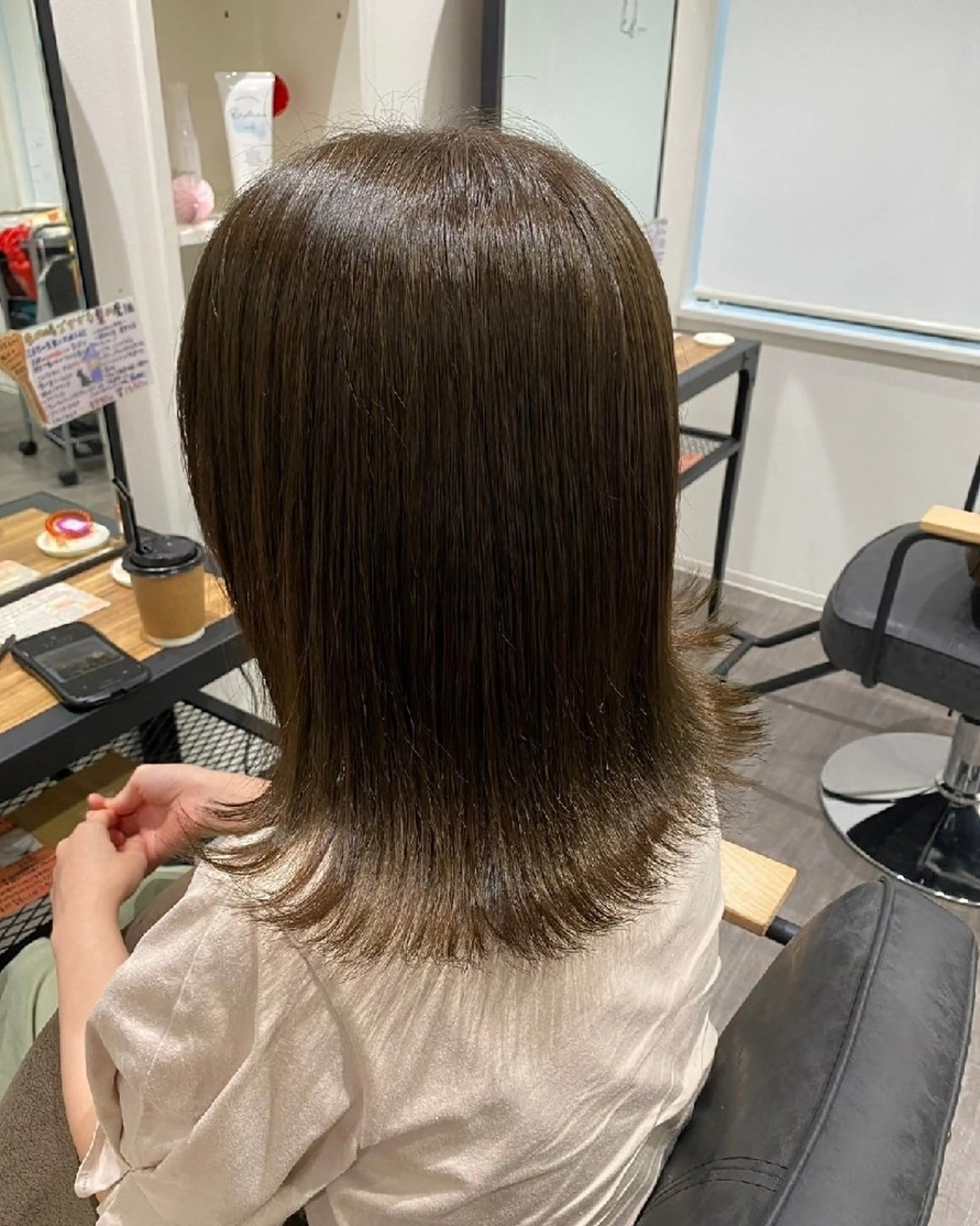 カラー 暖色🍎透明感カラー 🩵小林かりんのヘアスタイル
