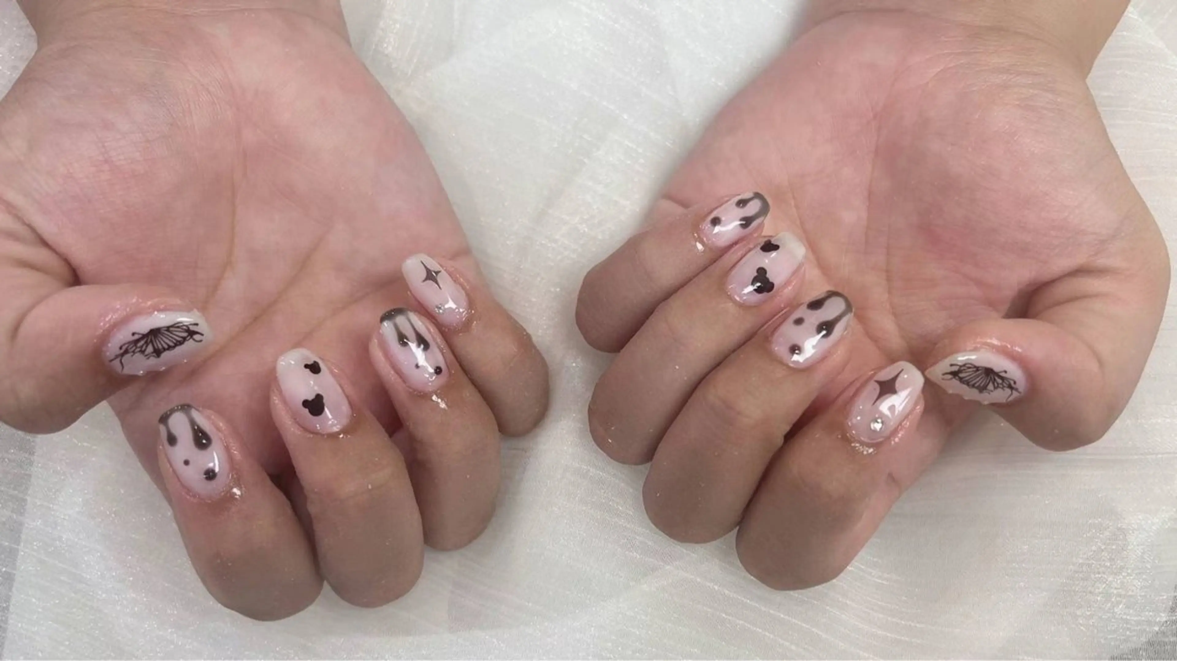 ネイル アートネイル フラワーネイル フットネイル ジェルネイル マグネットネイル Babarla　Nail　Salon所属・babarla Nailのネイルデザイン