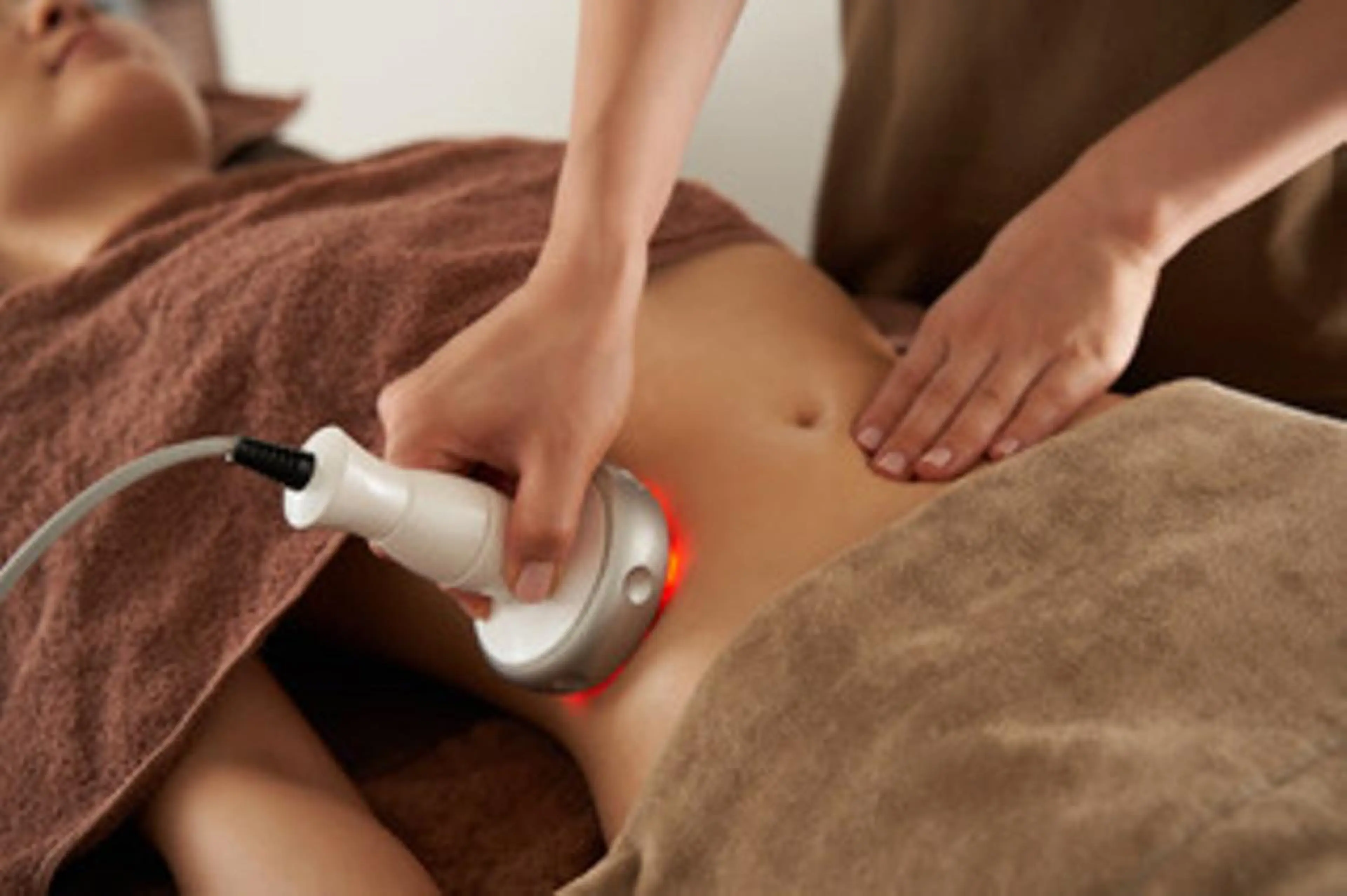 【トリプル痩身】キャビテーションボディメイクの写真