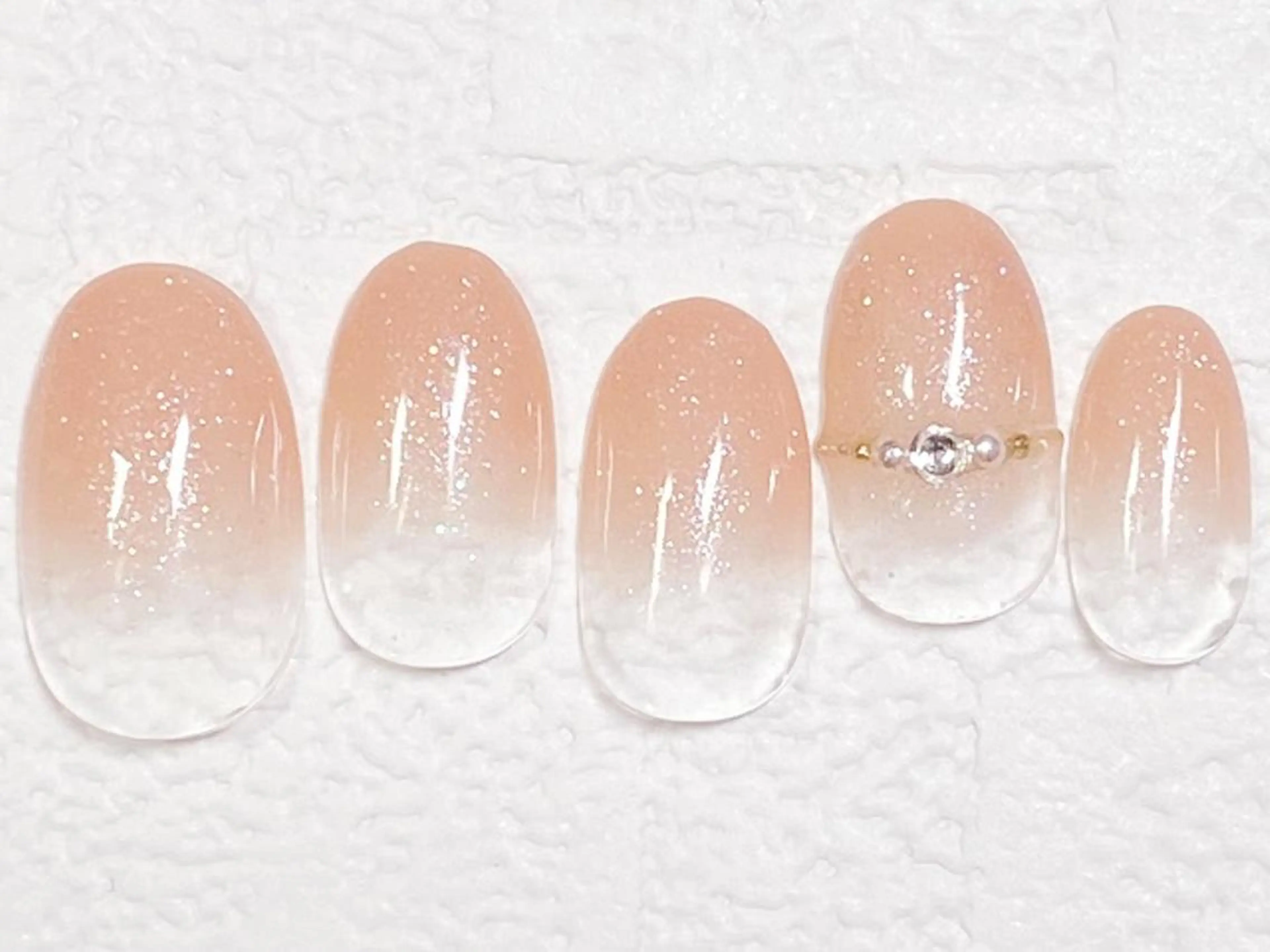 ネイル ハンドネイル Aika. Fのネイルデザイン