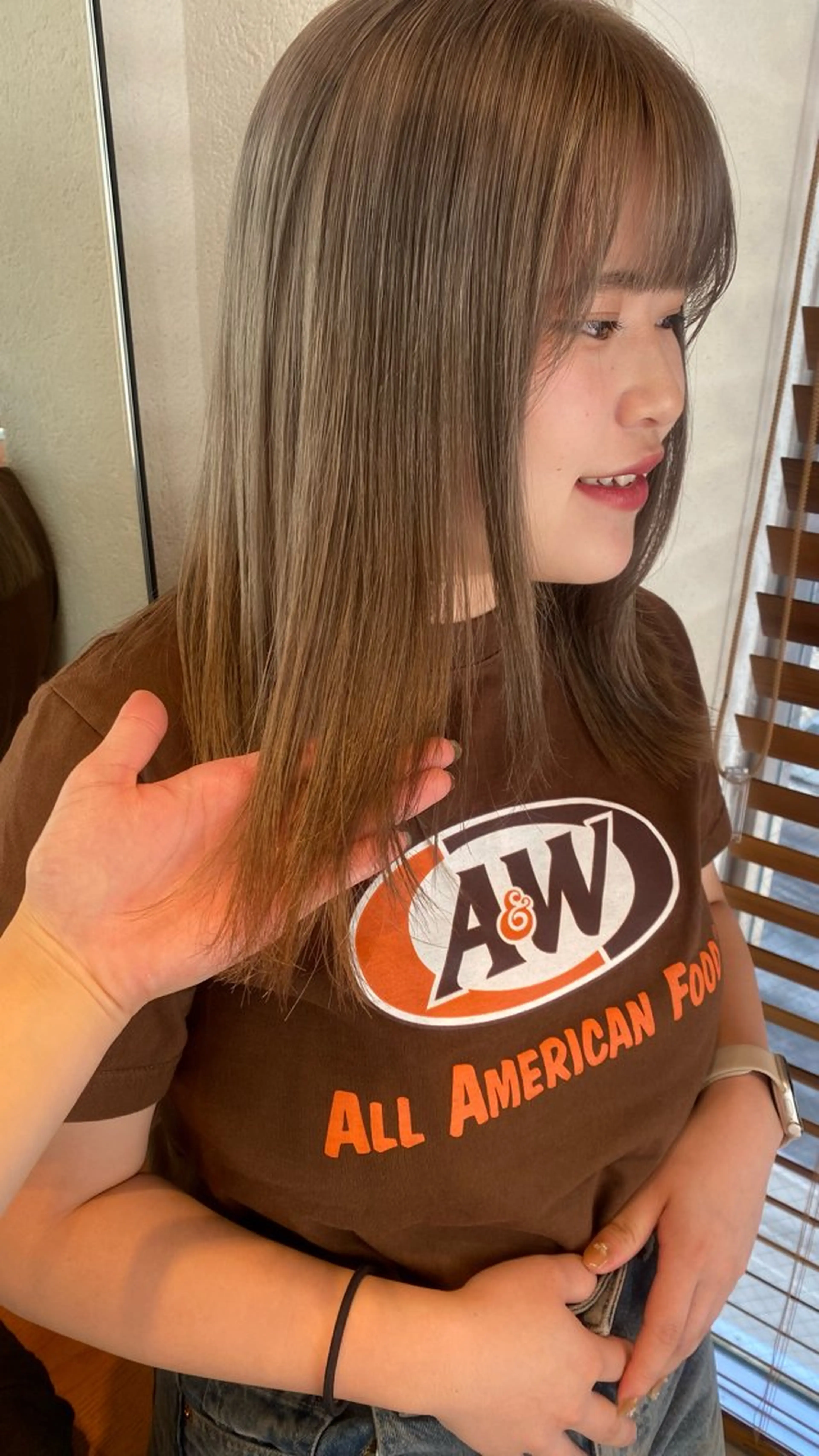 ミディアム カラー 《無料カットモデル / perm》ナミのヘアスタイル