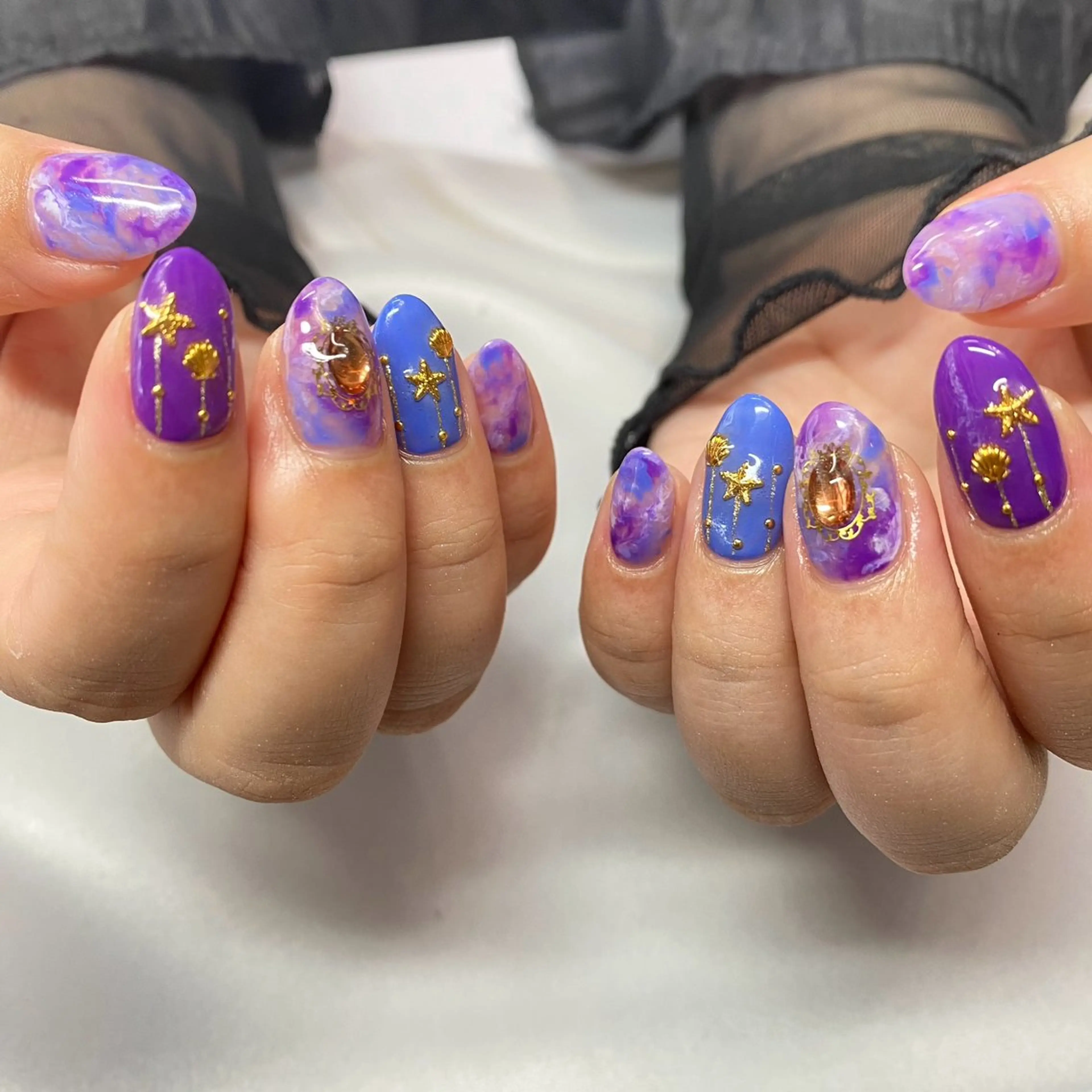 ネイル MiRanda Nail所属・MiRanda 保坂 舞のネイルデザイン