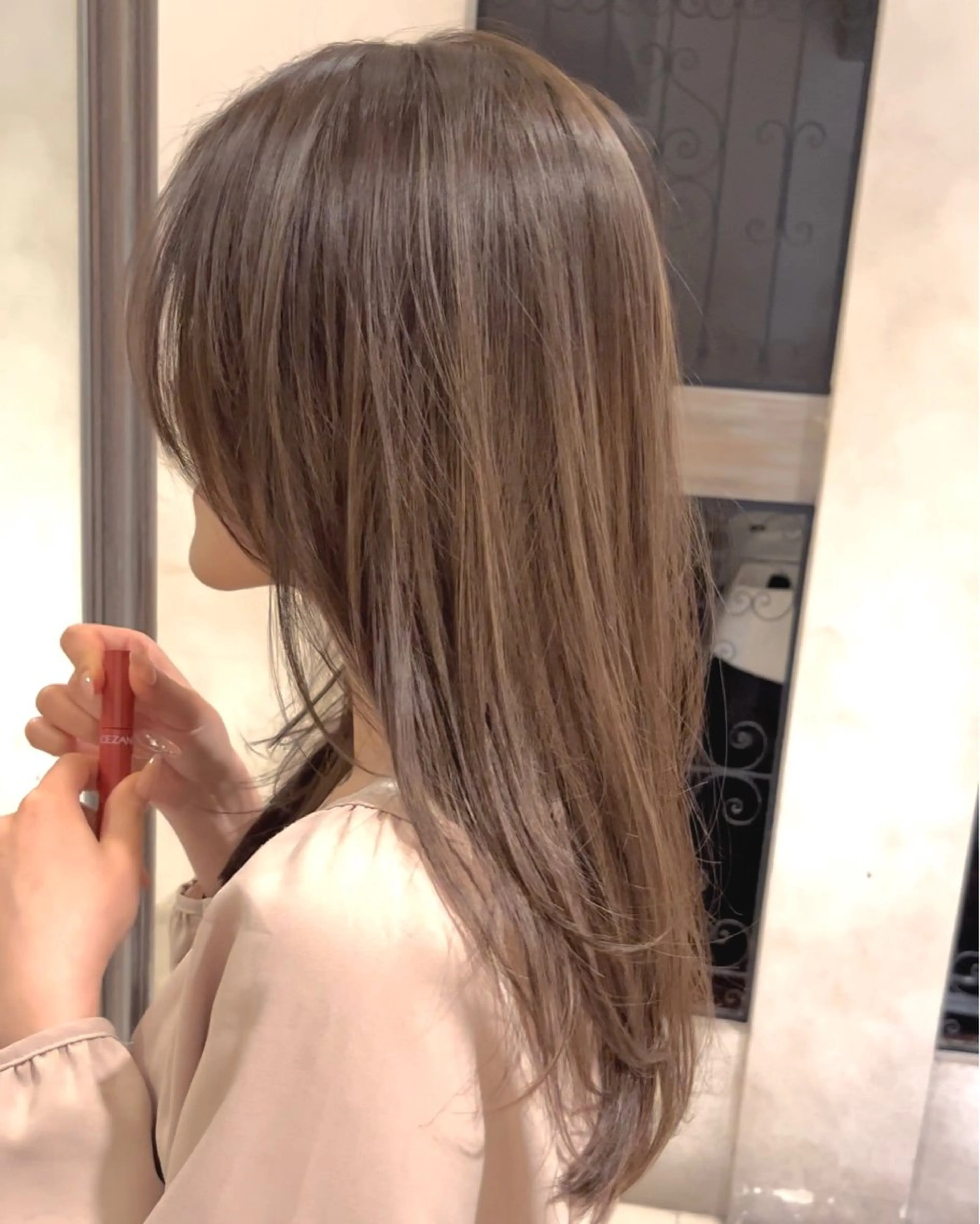 セミロング カラー 高槻No.1🇰🇷 韓国ヘア　橋口陽太のヘアスタイル