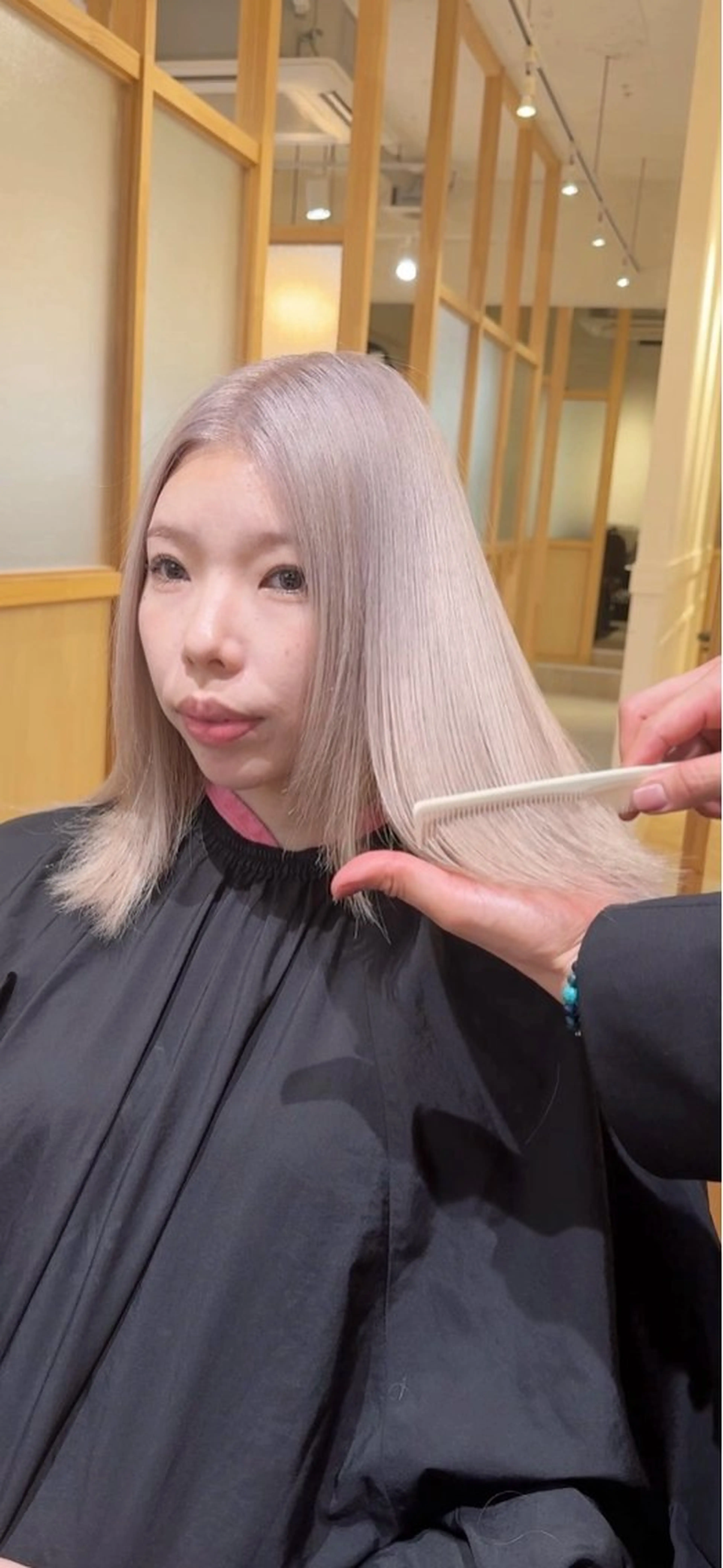 ミディアム カラー ベージュカラー ブロンド ブロンドベージュ ハイトーンカラー カット ヘアカラー トリートメント PALAN K-Beauty SHINJUKU所属・“ミニモ最高評価獲得 “代表"Kohei"のヘアスタイル