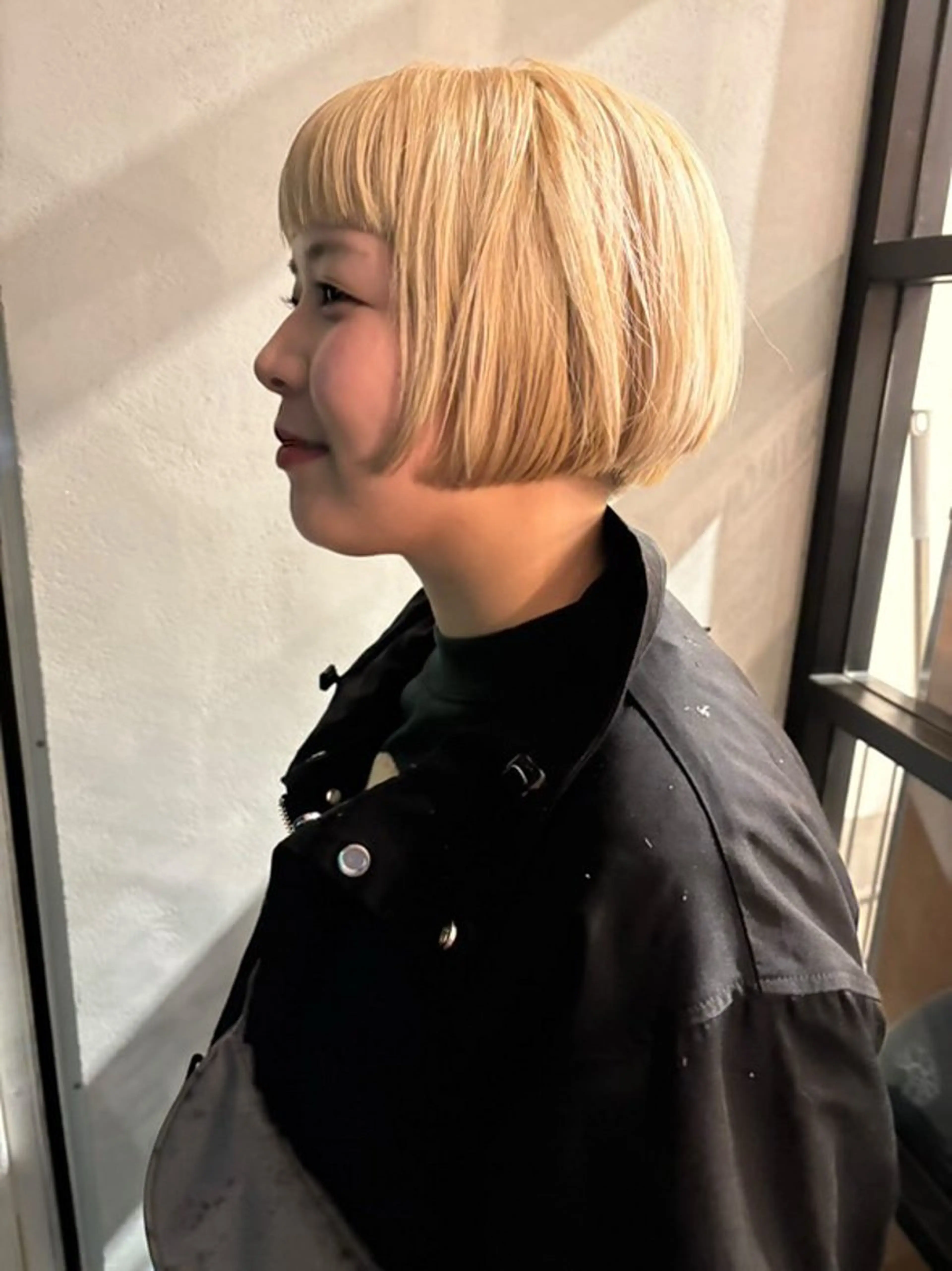 カラー ブリーチ ボブ hair authentic 【ヘアーオーセンティック】所属・浪 一平のヘアスタイル