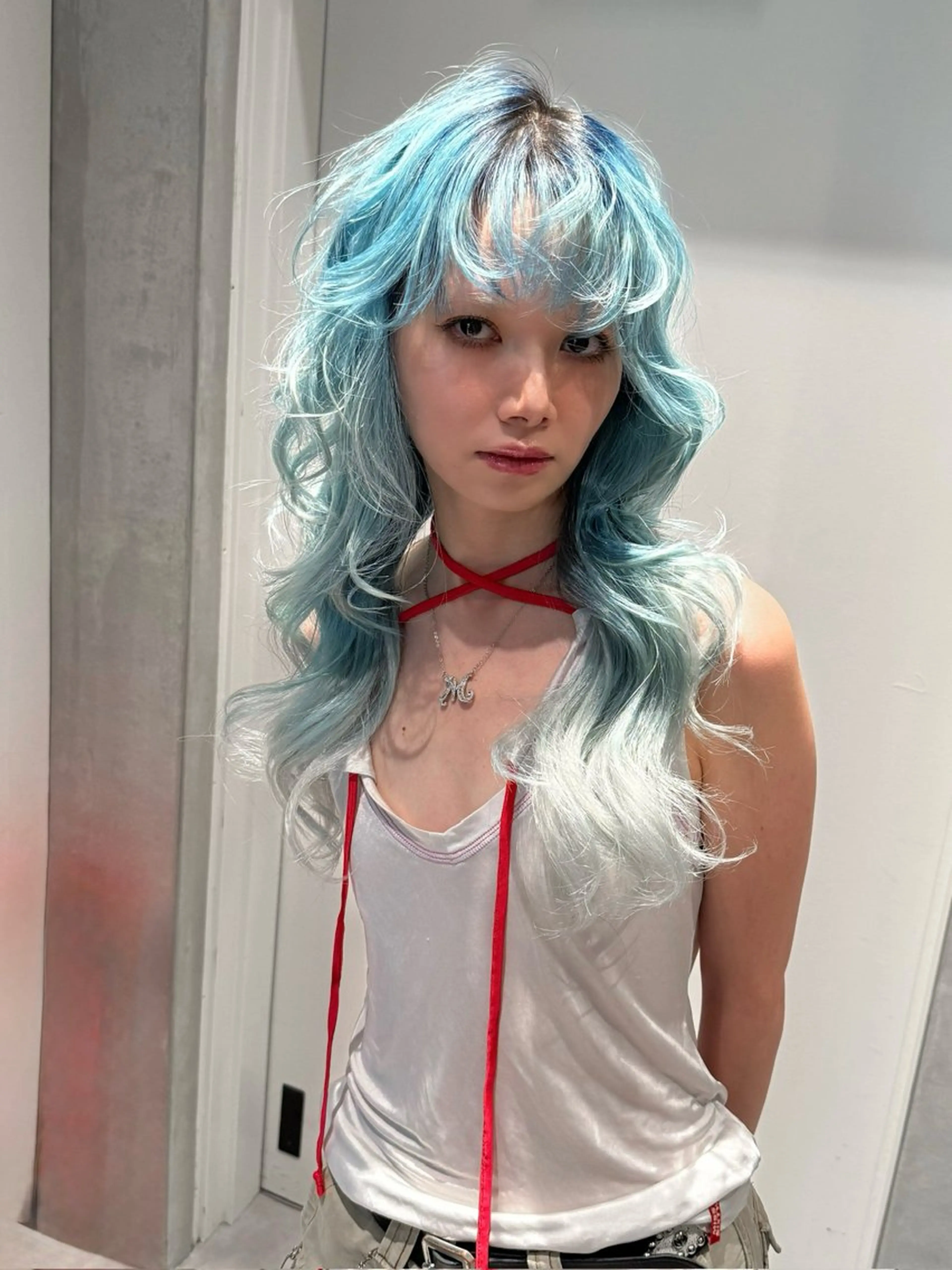 ロング ヘアカラー vardy  Omotesando所属・表参道ハイトーン 韓国ヘア長田雄希のヘアスタイル