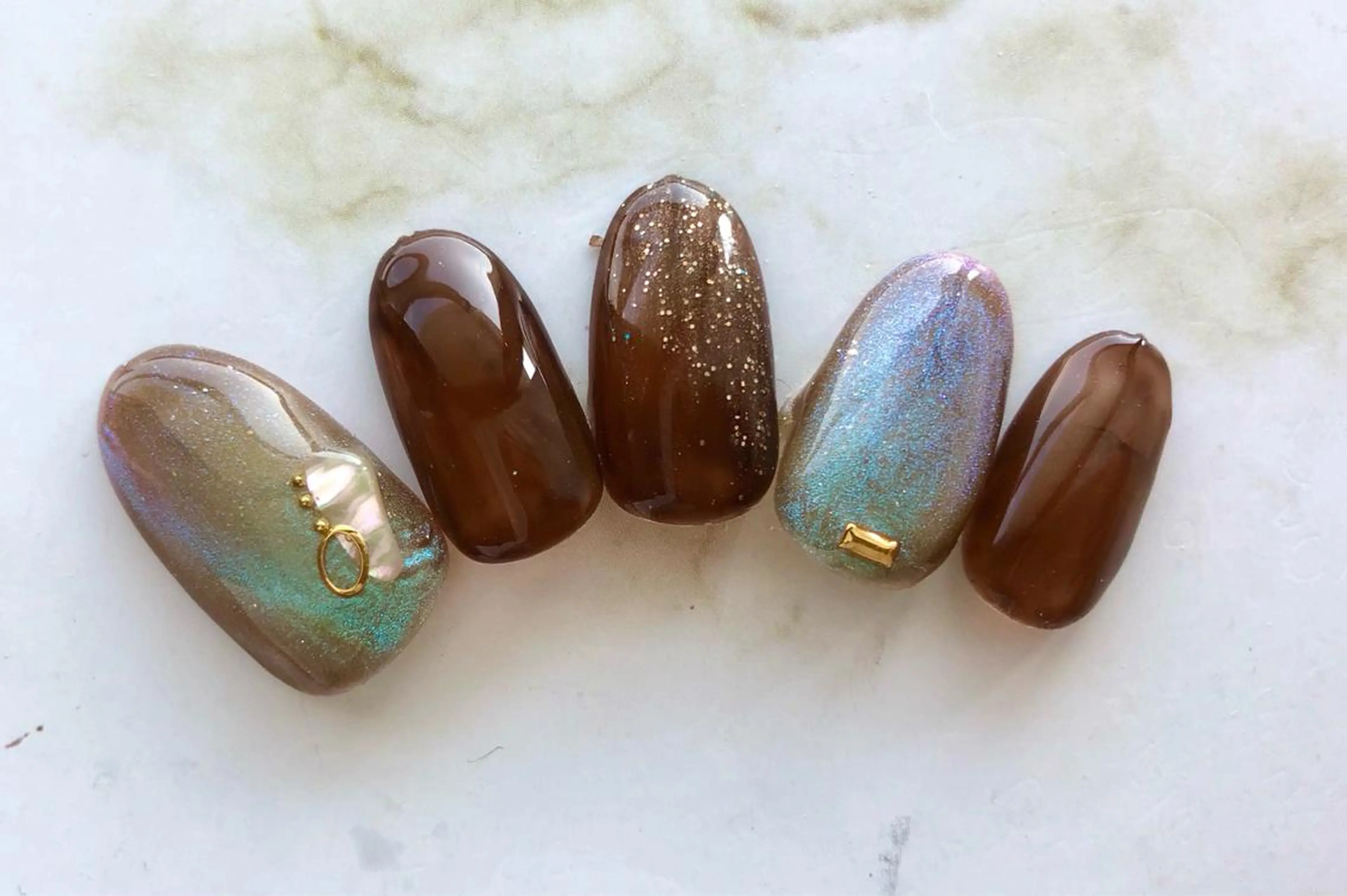 ネイル サロンku'u所属・salon kuuのネイルデザイン