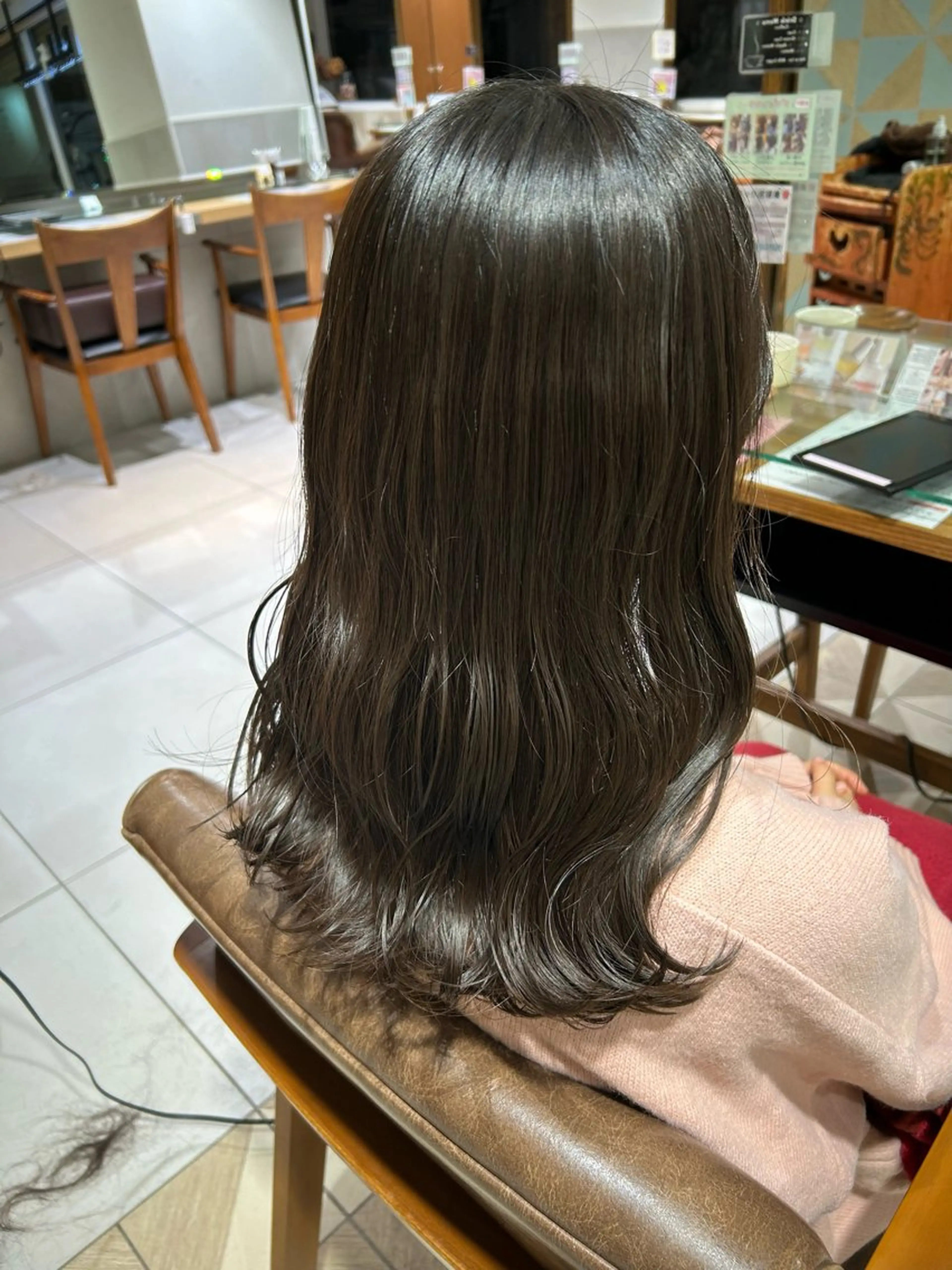 セミロング カット ヘアカラー トリートメント 吉水 彩乃 /ボブ/透明感カラーのヘアスタイル