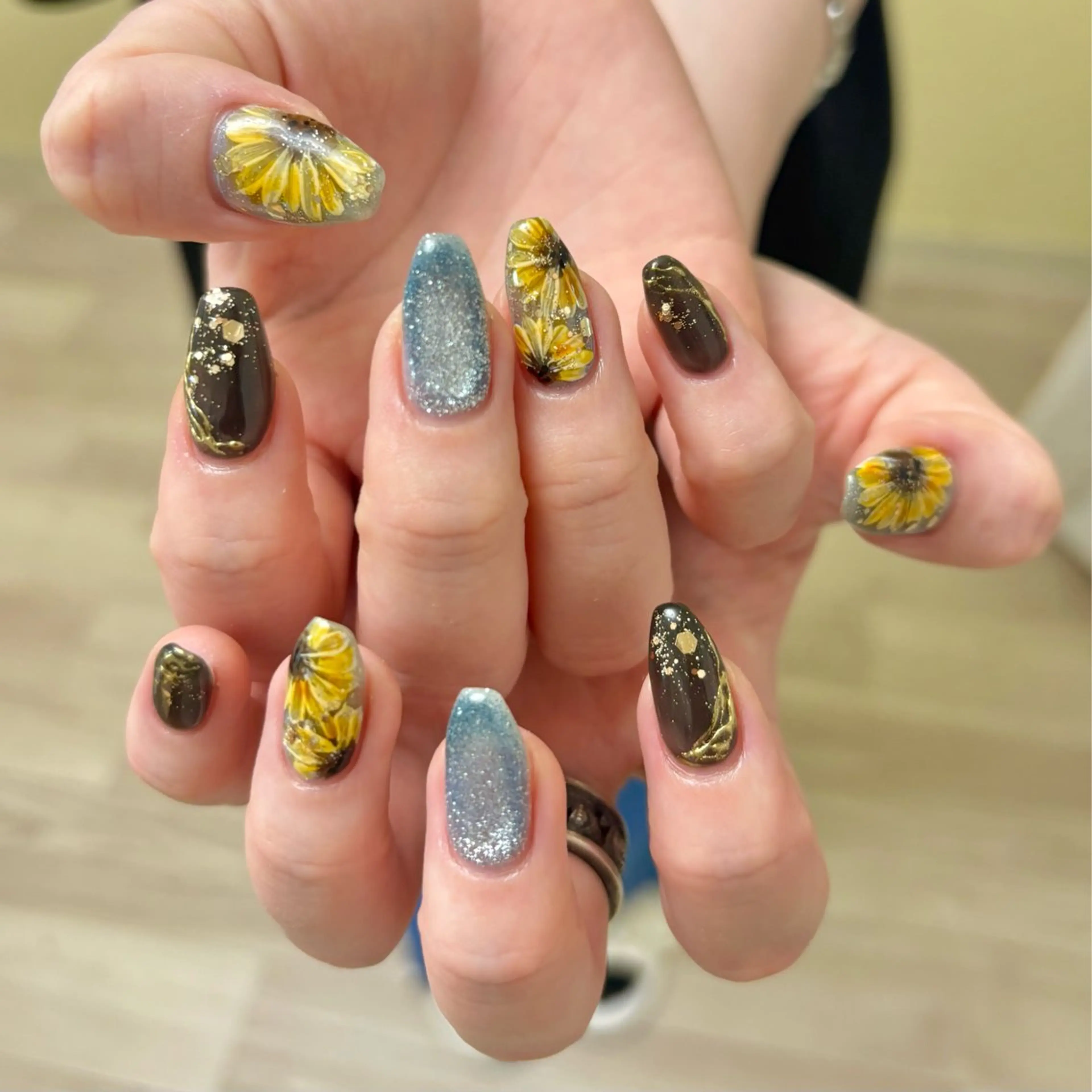 ネイル ハンドネイル yurina ☆のネイルデザイン