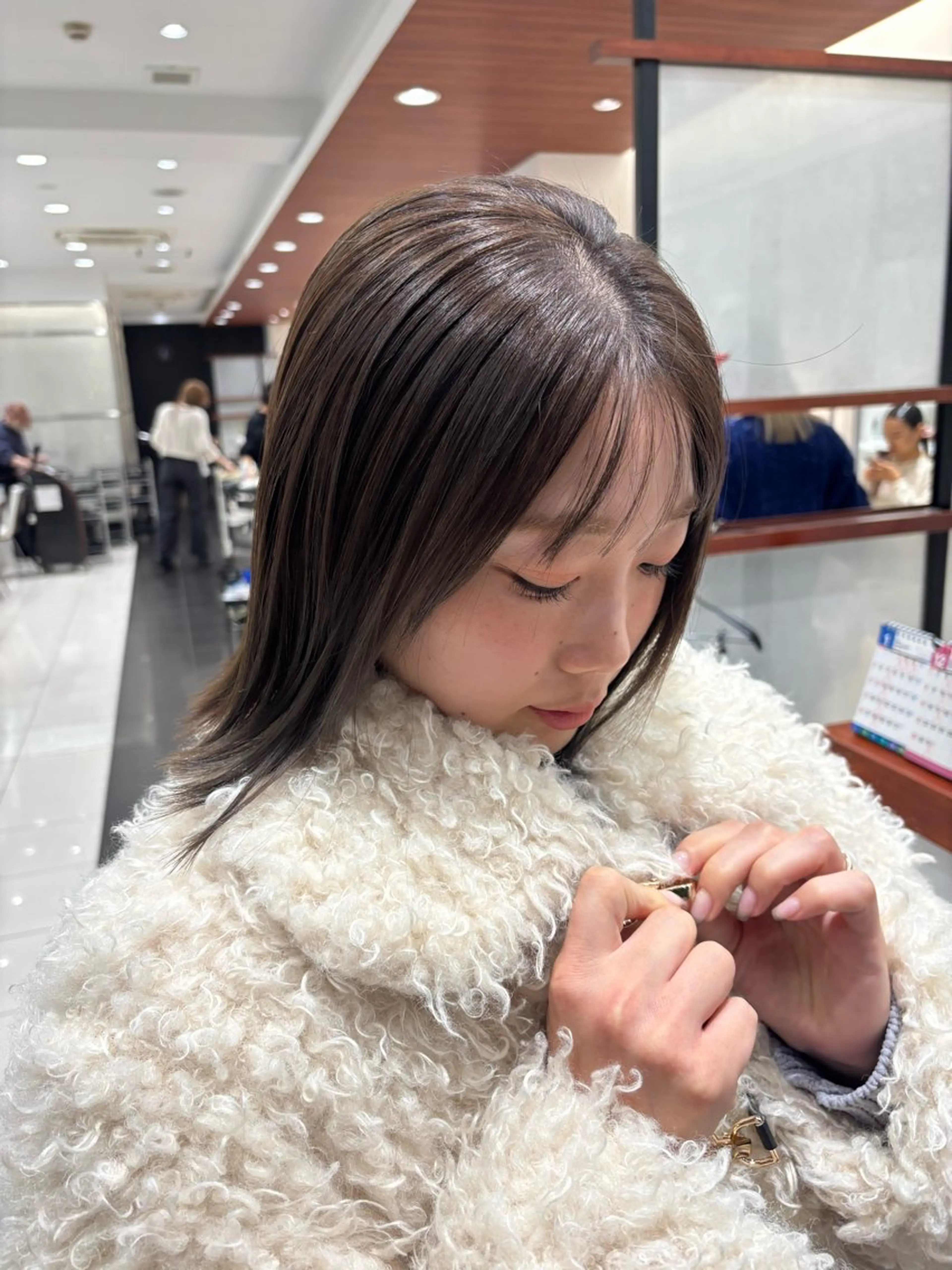 ミディアム カット ヘアカラー BiBi    武田 あやのヘアスタイル