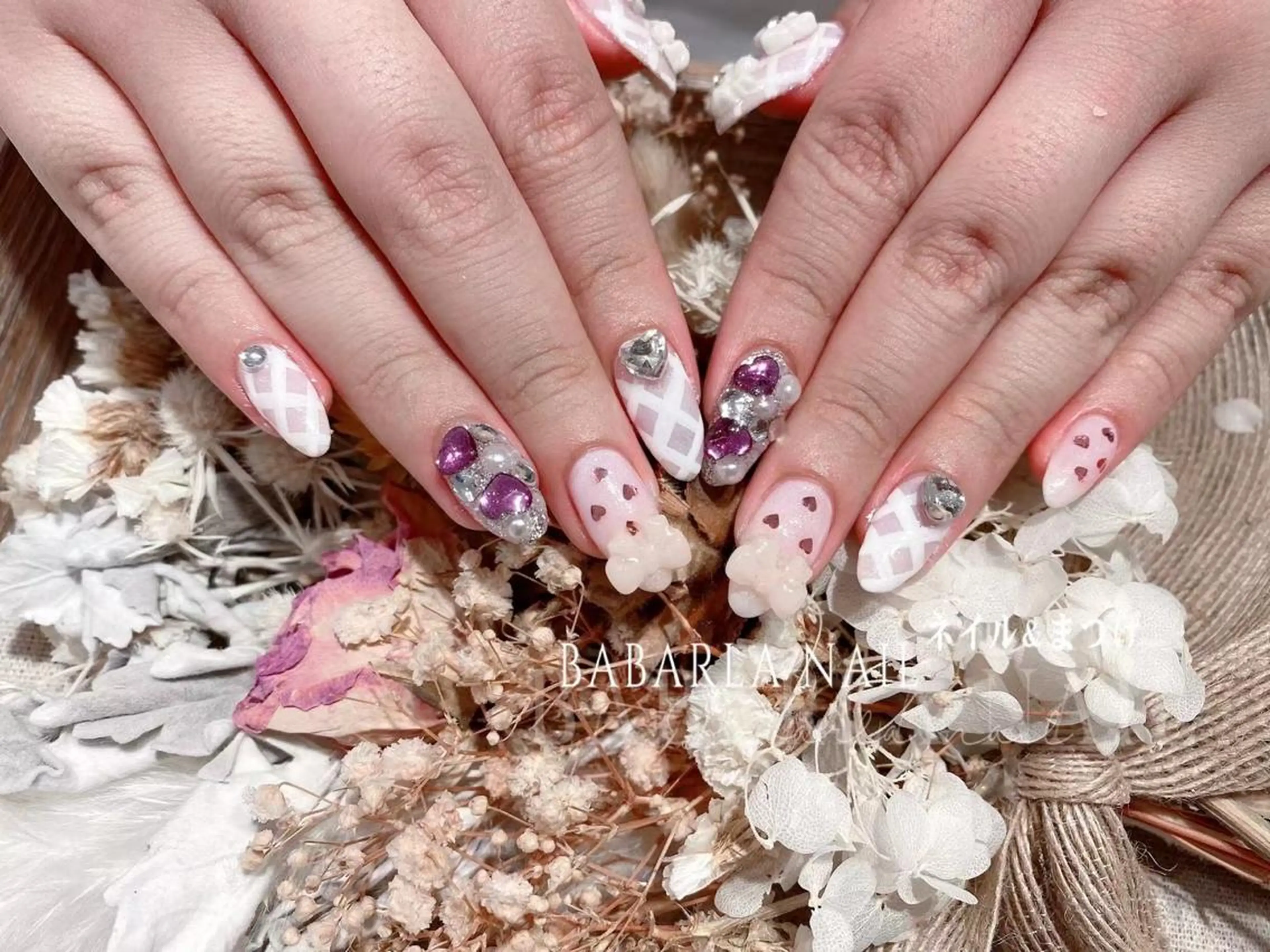 ネイル ハート リボン Babarla Nailのネイルデザイン