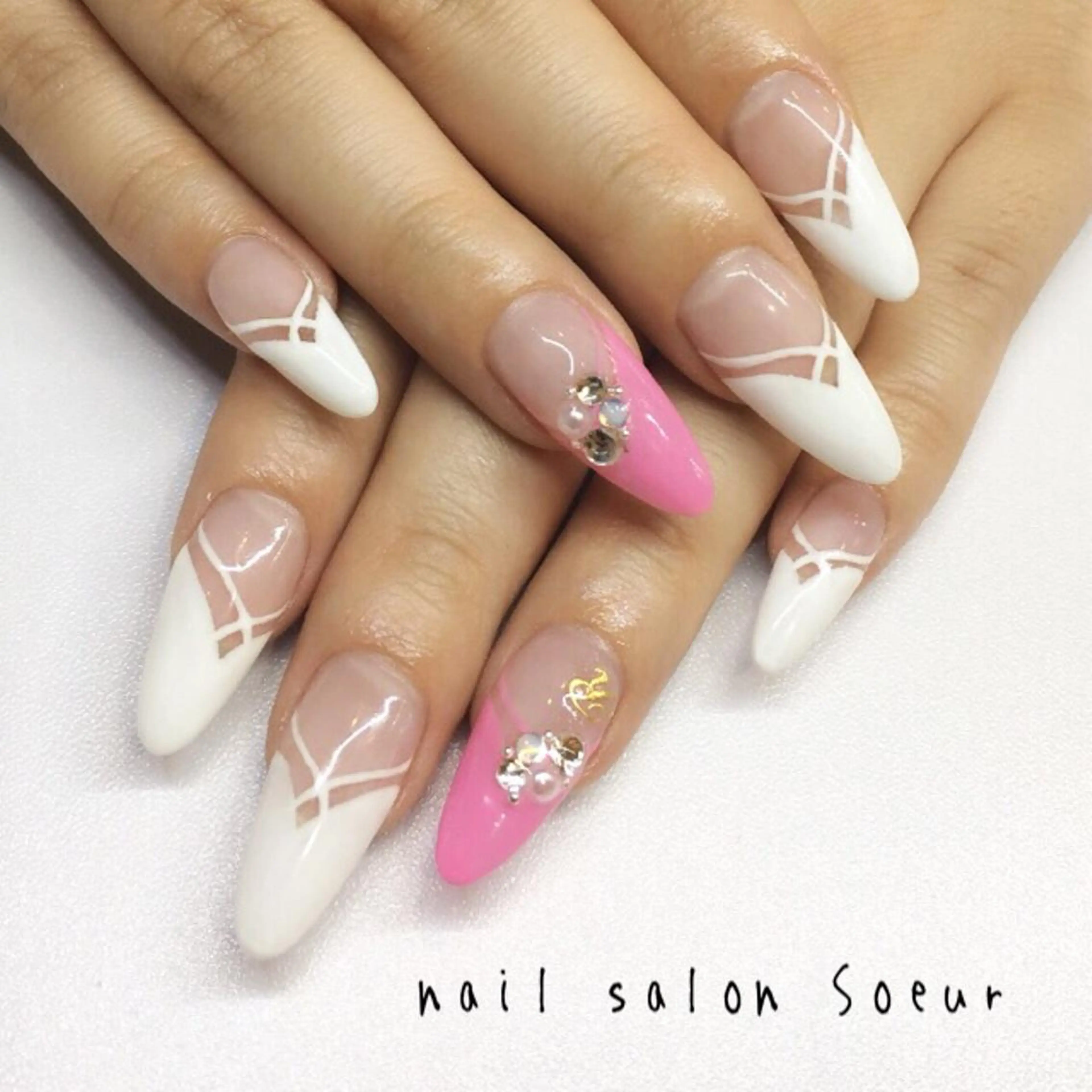 ネイル フレンチネイル 持ち込み ピンク スカルプネイル シンプルネイル ハンドネイル nail salon Soeurのネイルデザイン