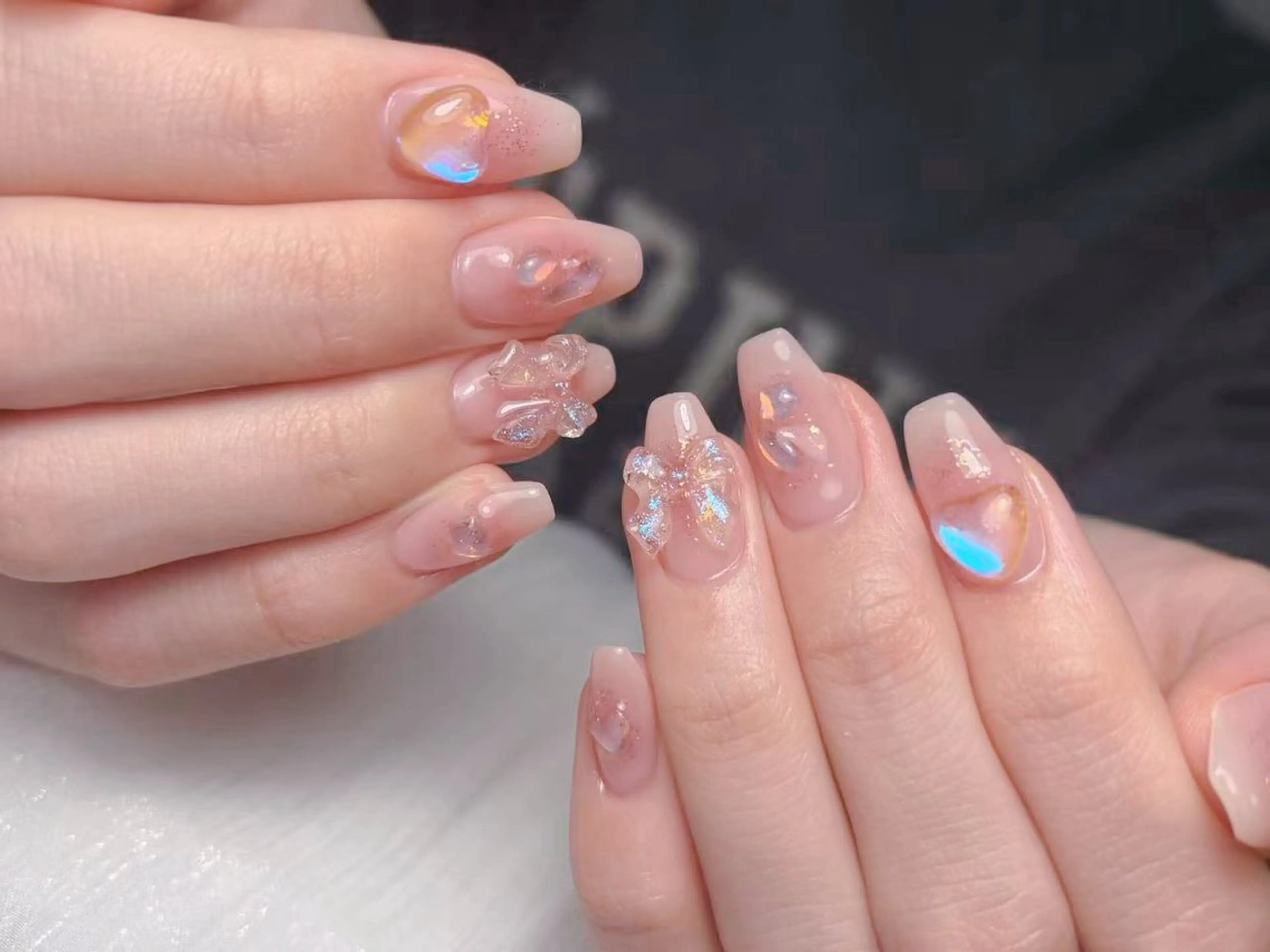 ネイル フラッシュネイル フレンチネイル グラデーション ラメ(グリッター) ネイルチップ ハンドネイル ハンドケア 小林 凛のネイルデザイン