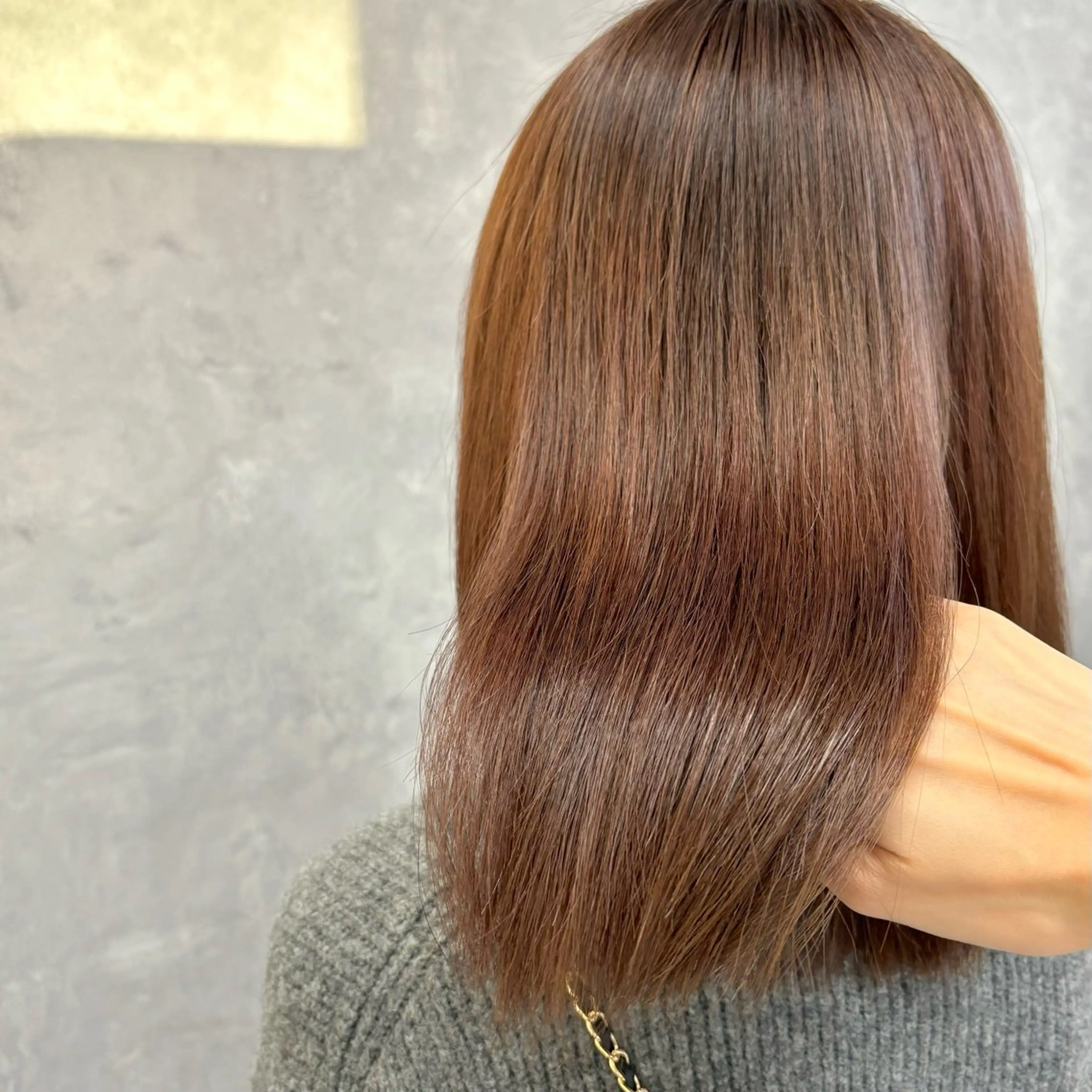 ミディアム パーマ 縮毛矯正 トリートメント NUMBER_ ユイナのヘアスタイル