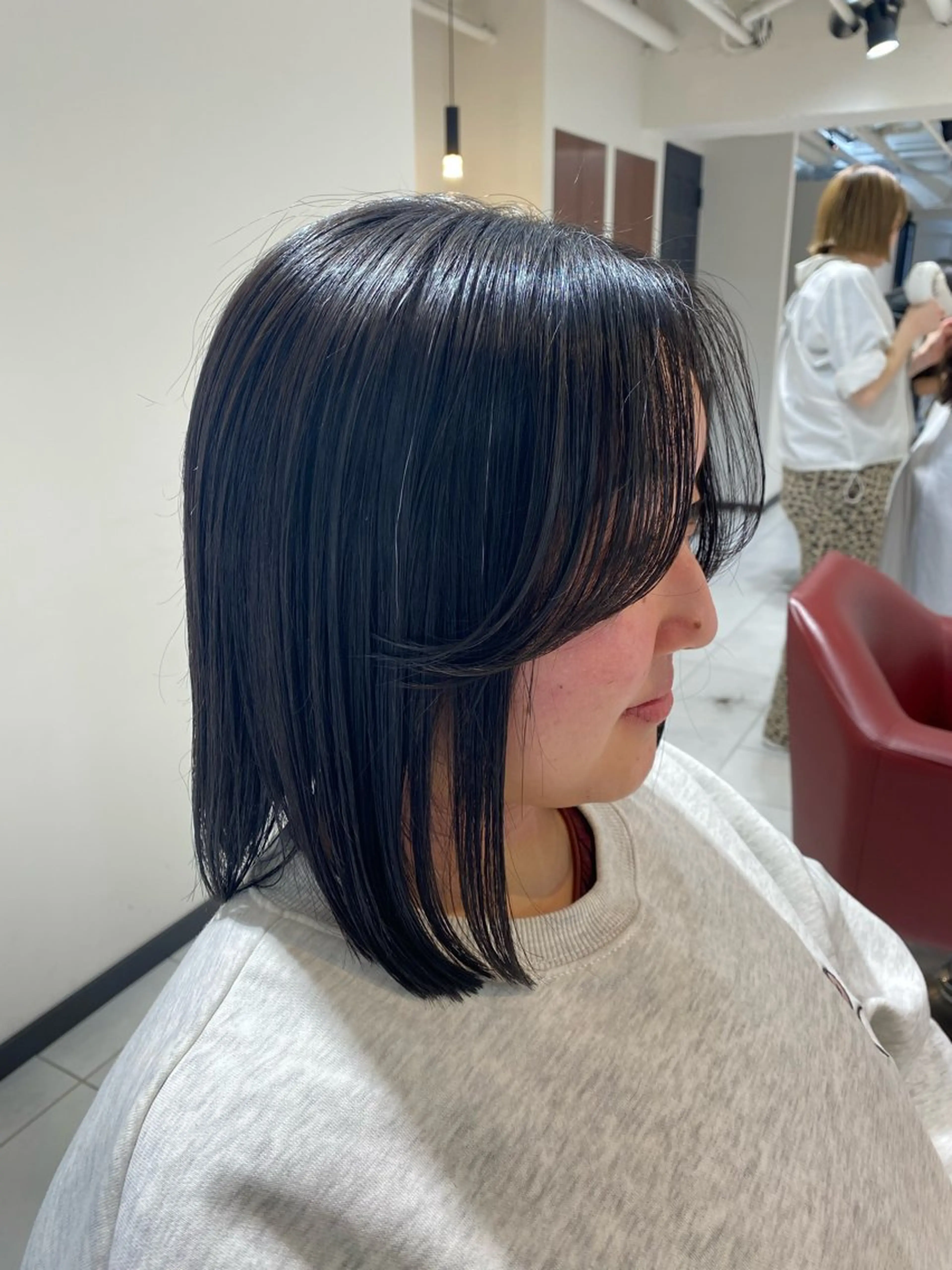 ミディアム equri×SHISEIDO所属・下田 希/レディースカットのヘアスタイル